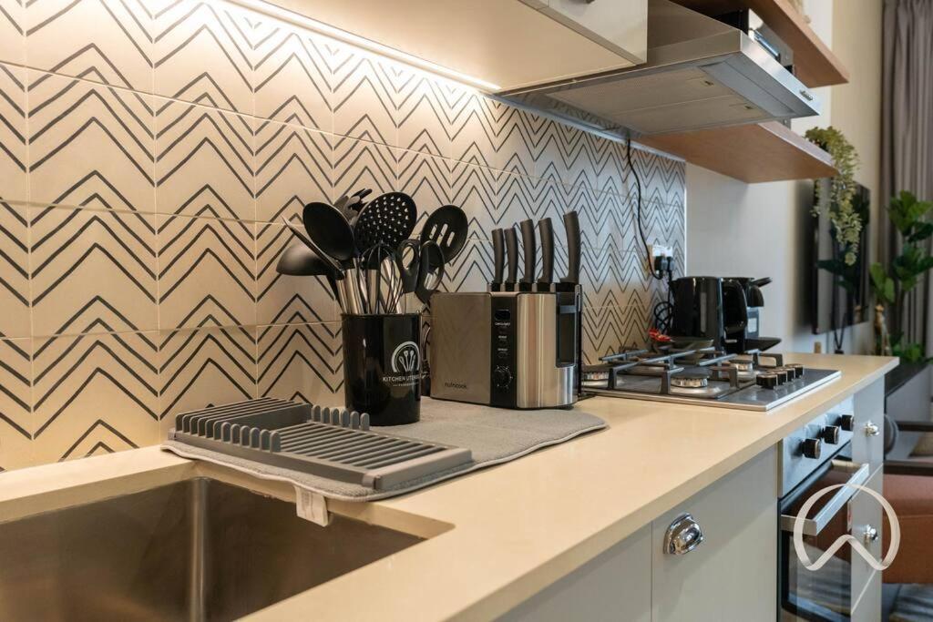 Brand New 1br In Golfville I Amazing Amenities Apartment *
