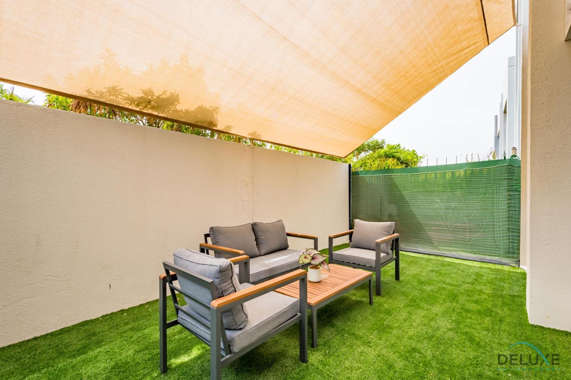 Apartment Stylish 1br In Damac Hills 2 Avencia 45, Dubailand By Deluxe Homes