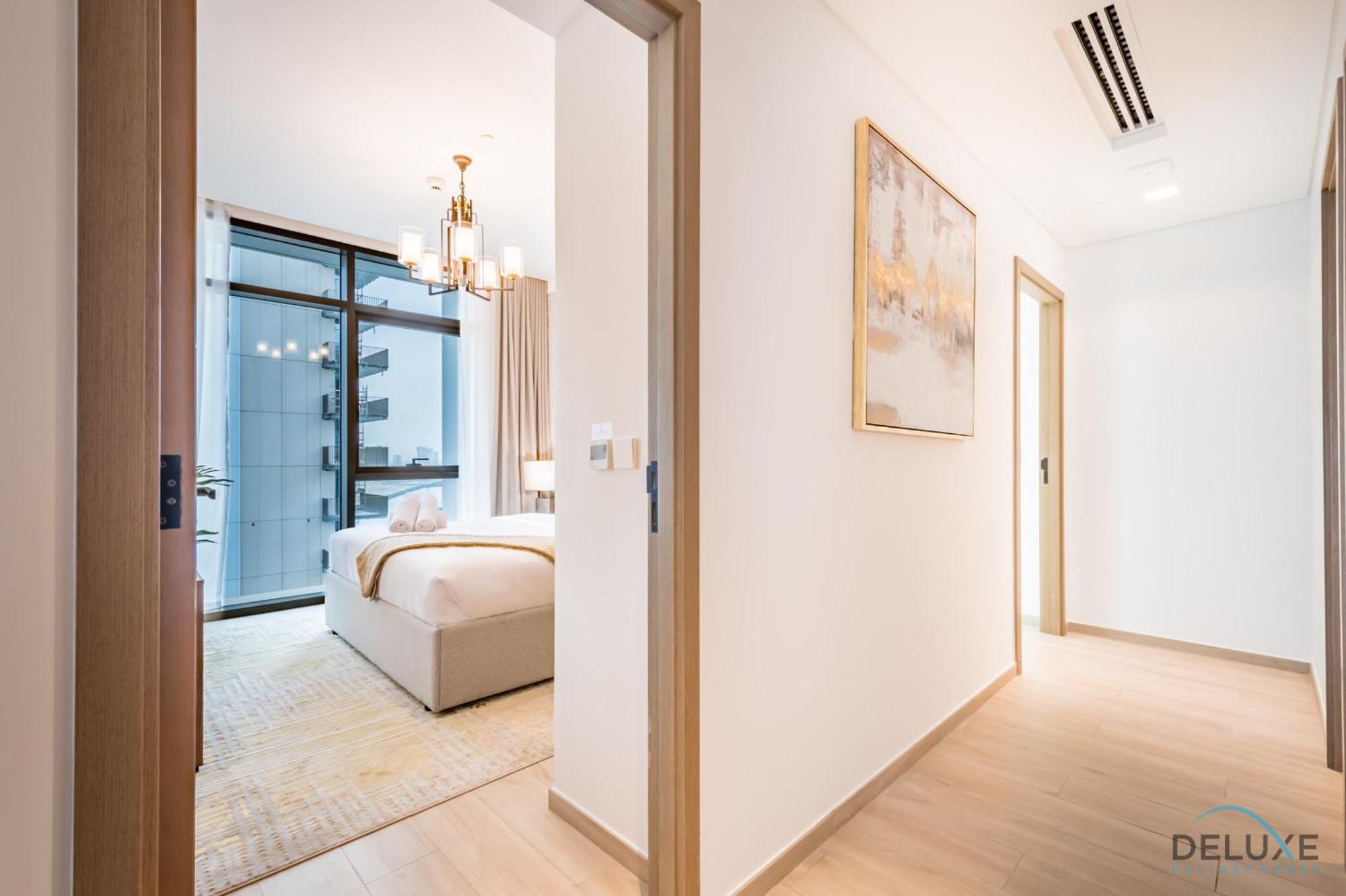 Exquisite 3br With Assistant At Palace Residences Creek Harbour By Deluxe Homes Apartment