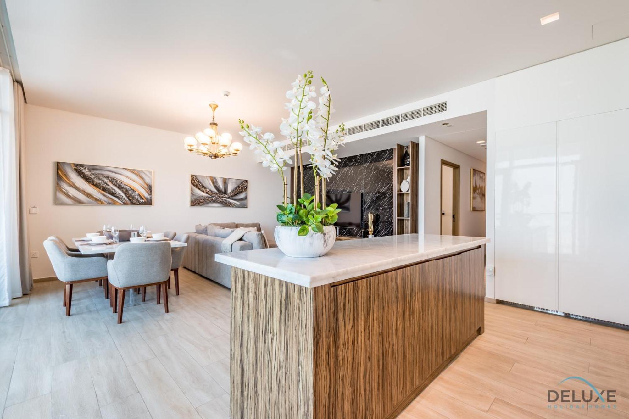 Exquisite 3br With Assistant At Palace Residences Creek Harbour By Deluxe Homes Apartment *
