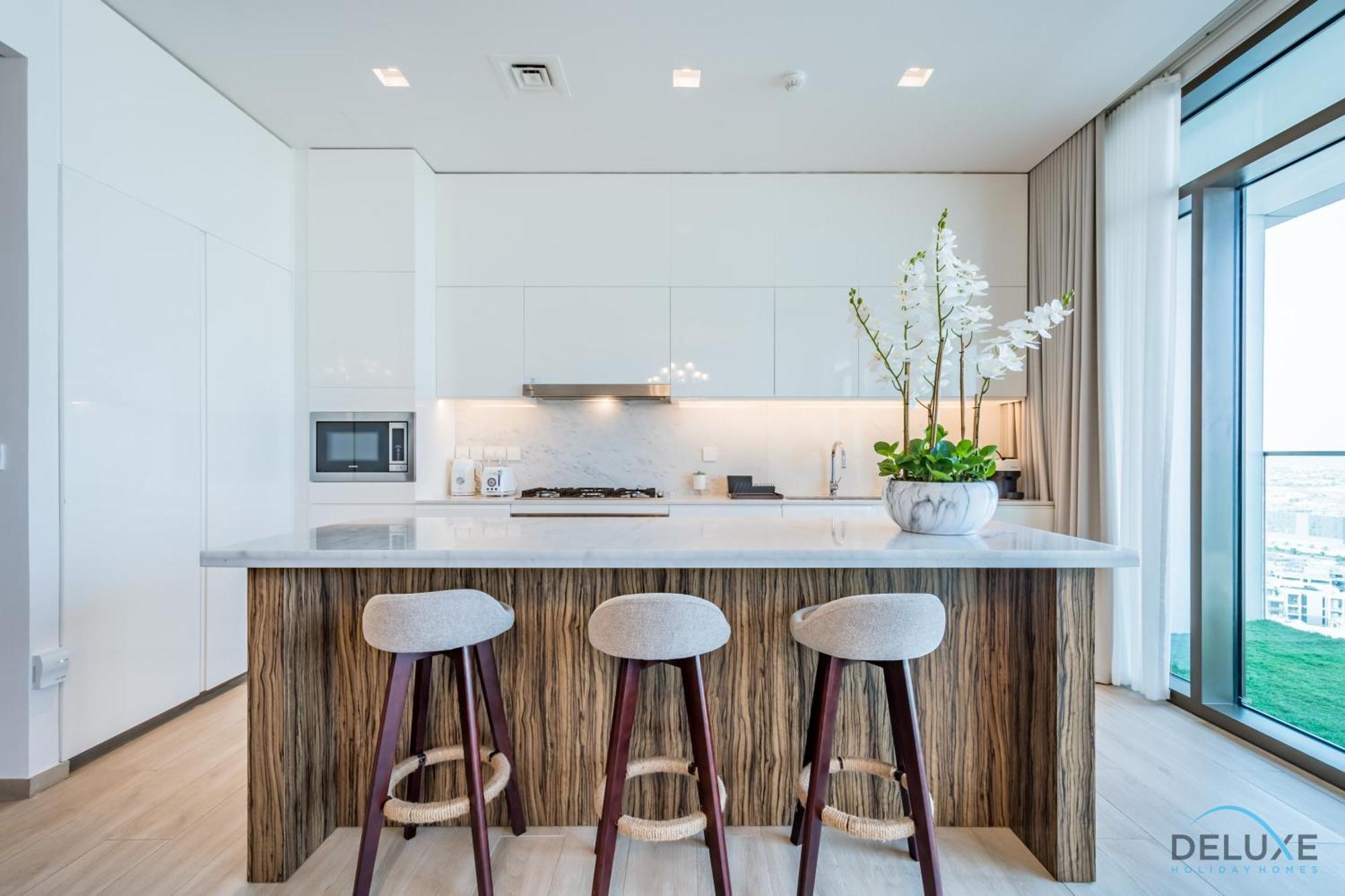 Apartment Exquisite 3br With Assistant At Palace Residences Creek Harbour By Deluxe Homes *