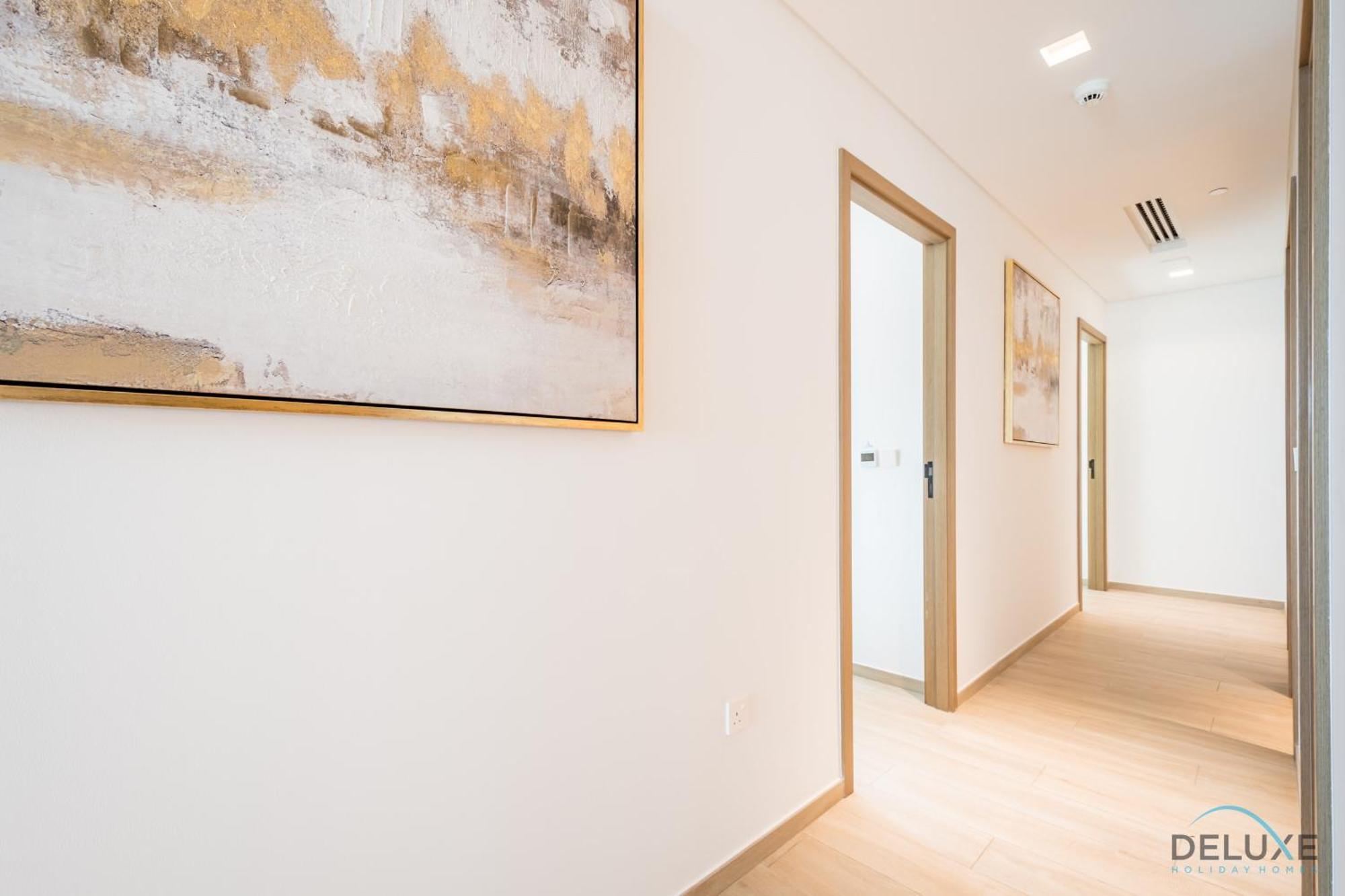 Exquisite 3br With Assistant At Palace Residences Creek Harbour By Deluxe Homes Dubai