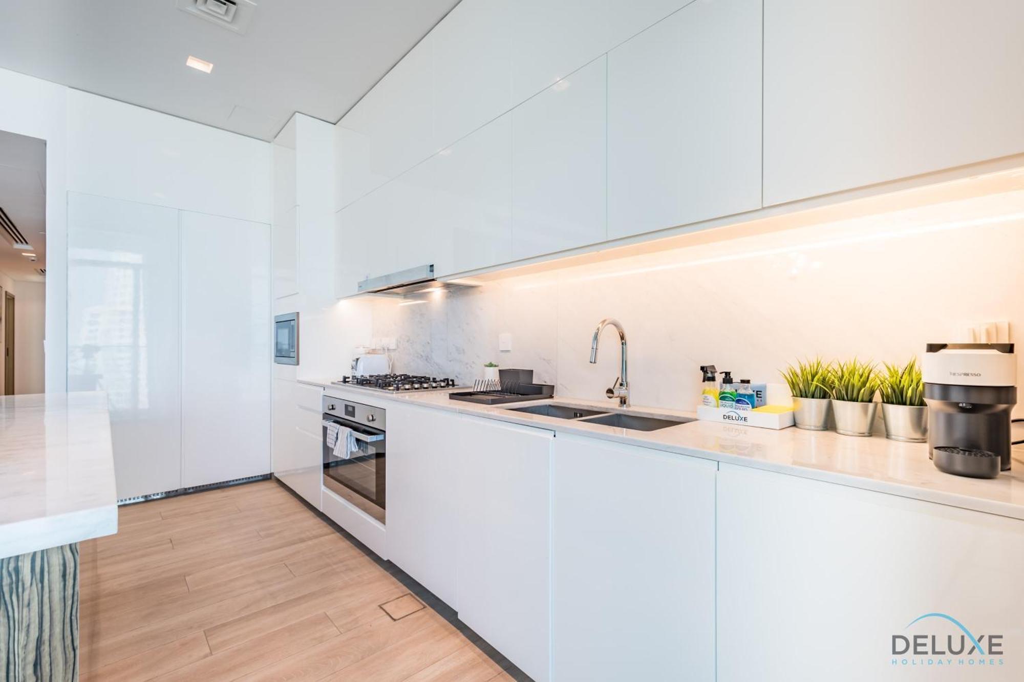 Apartment Exquisite 3br With Assistant At Palace Residences Creek Harbour By Deluxe Homes *