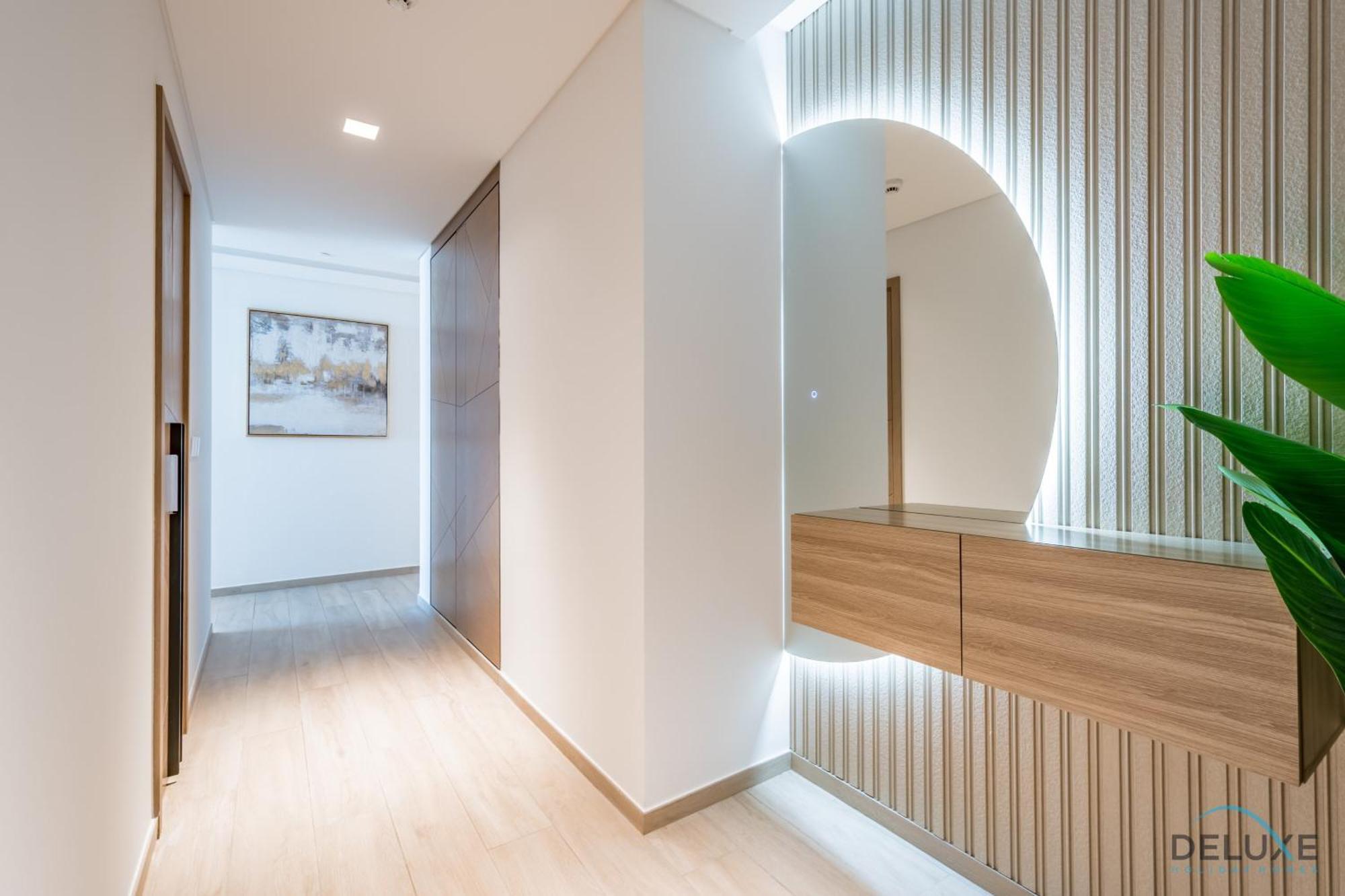 Exquisite 3br With Assistant At Palace Residences Creek Harbour By Deluxe Homes Apartment Dubai