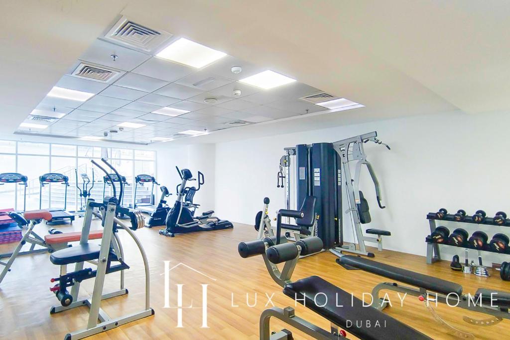 Lux Marina View Prime Location Near Dubai