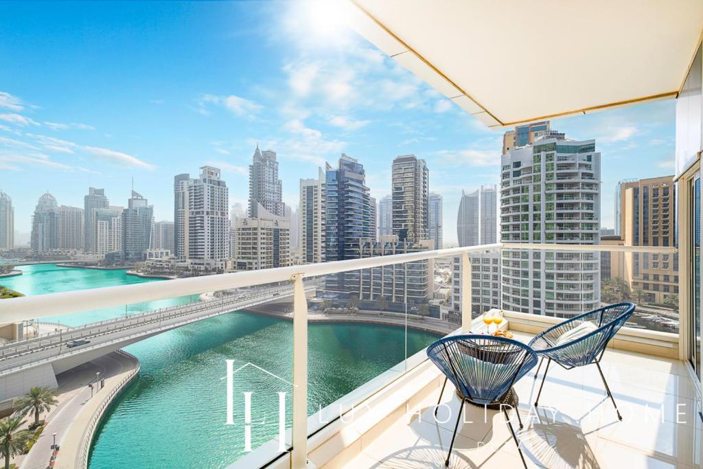 Lux Marina View Prime Location Near