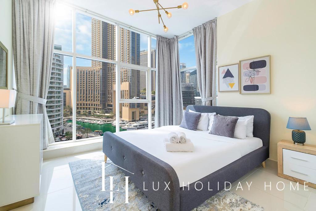 Lux Marina View Prime Location Near Apartment Dubai