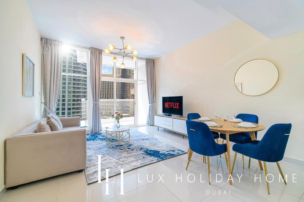 Lux Marina View Prime Location Near Apartment *