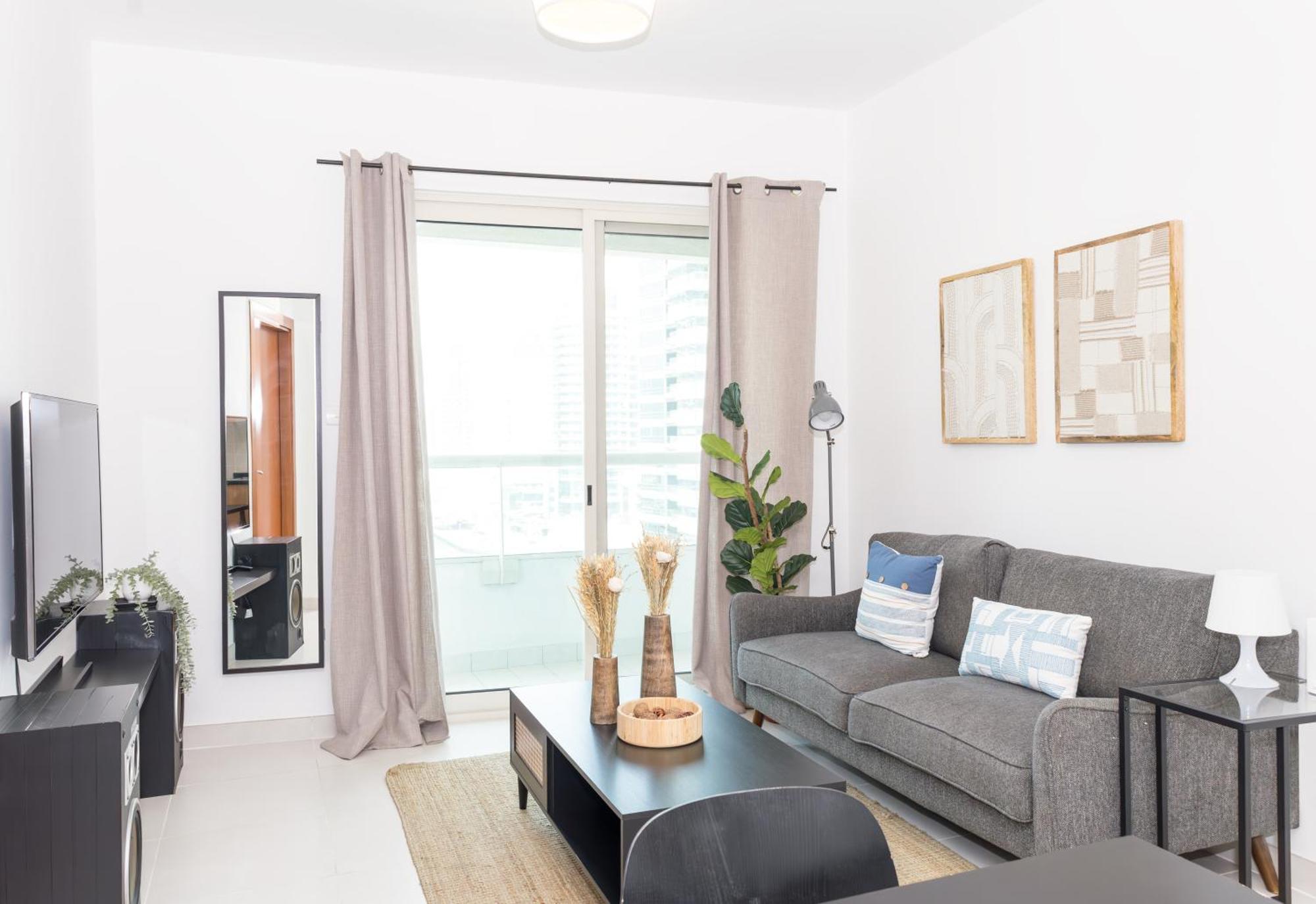Beautiful Marina Views One Bedroom With Two Balconies Apartment Dubai
