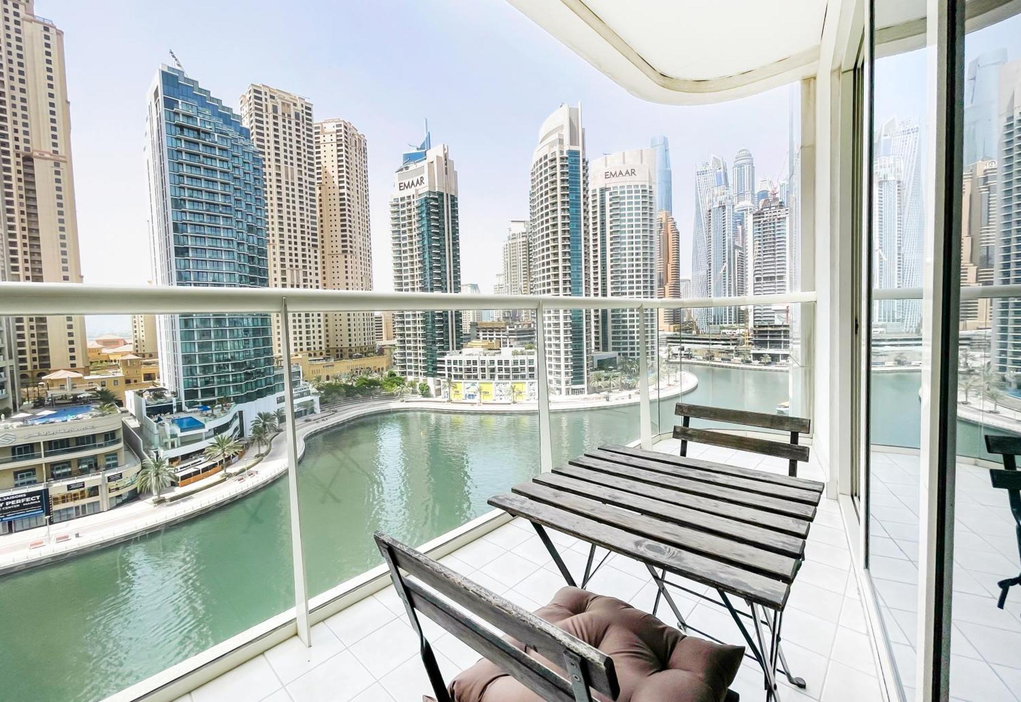 Beautiful Marina Views One Bedroom With Two Balconies Dubai