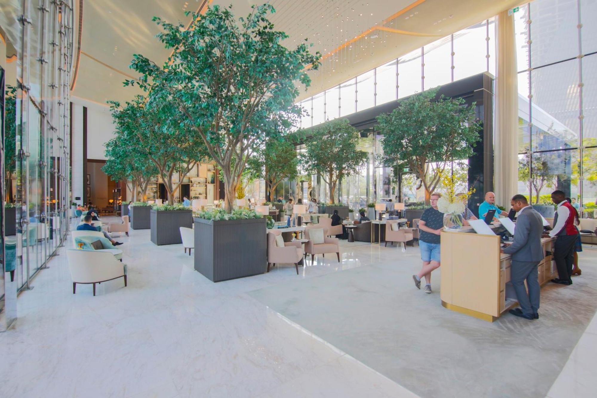 Easemytrip - Spacious Urban Oasis In Address Skyview Tower 2 * Dubai