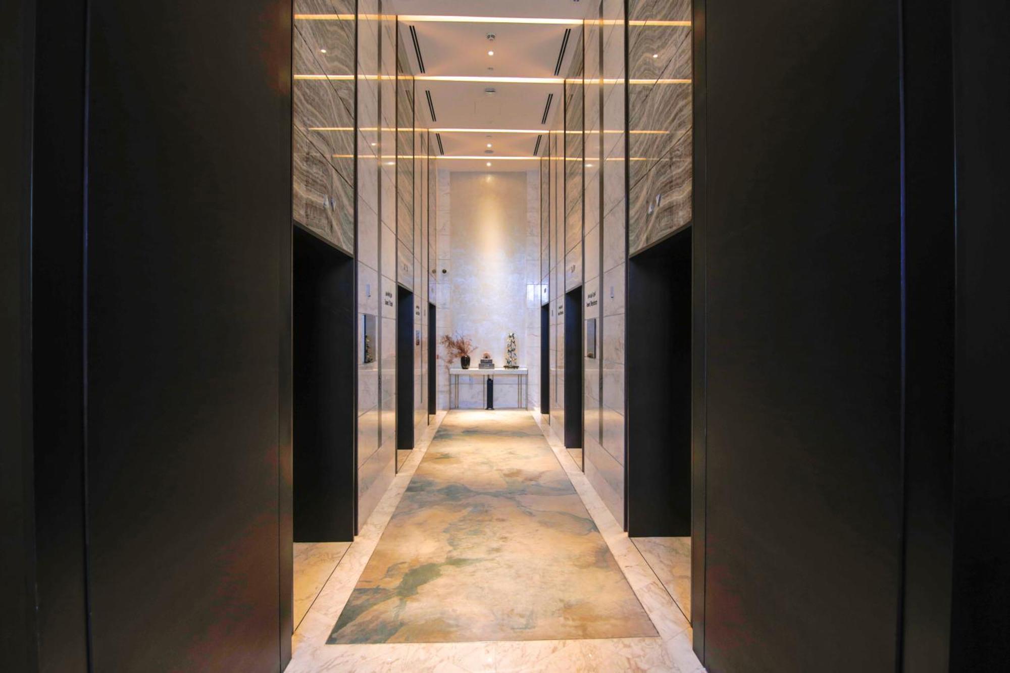 Easemytrip - Spacious Urban Oasis In Address Skyview Tower 2 Apartment Dubai