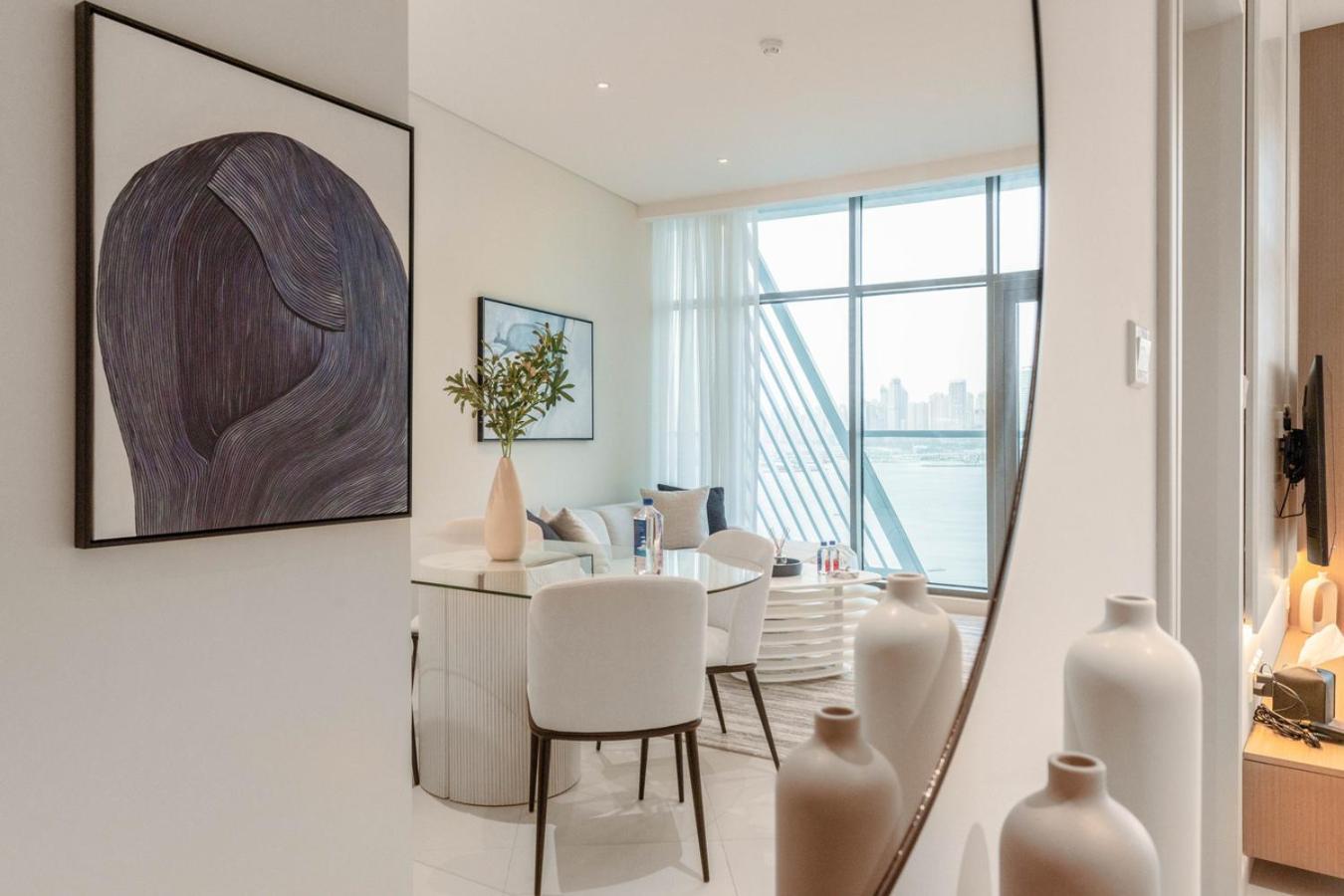 Amazing Sea Views With Direct West Access * Dubai