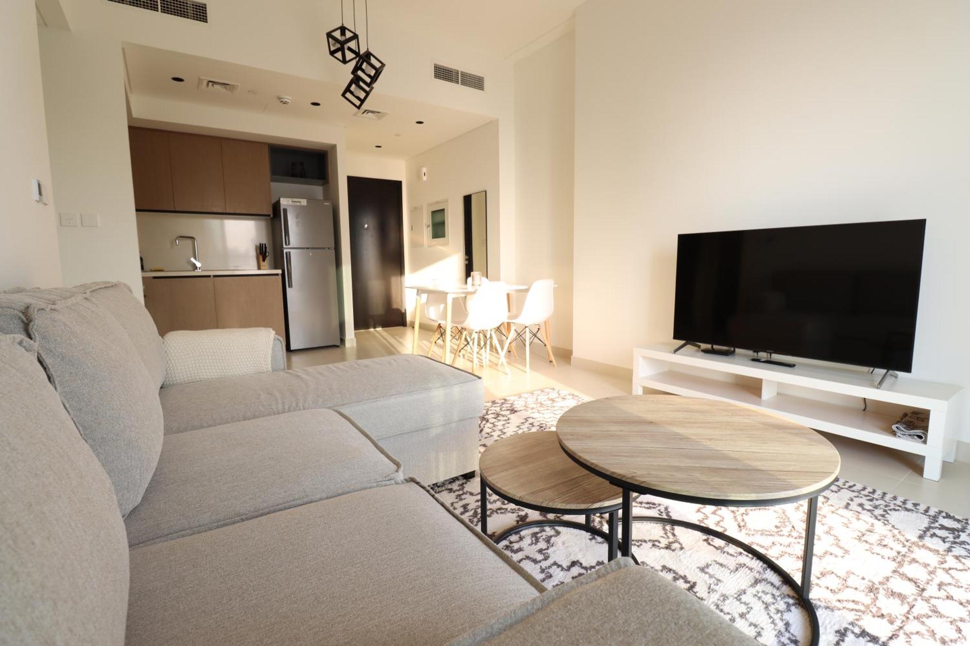 Apartment Sea & Views - Burj Crown - 5 Min Walk To Mall *