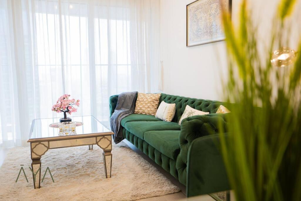 Apartment Elegant 1br Retreat With Rooftop Pool In Jvc *