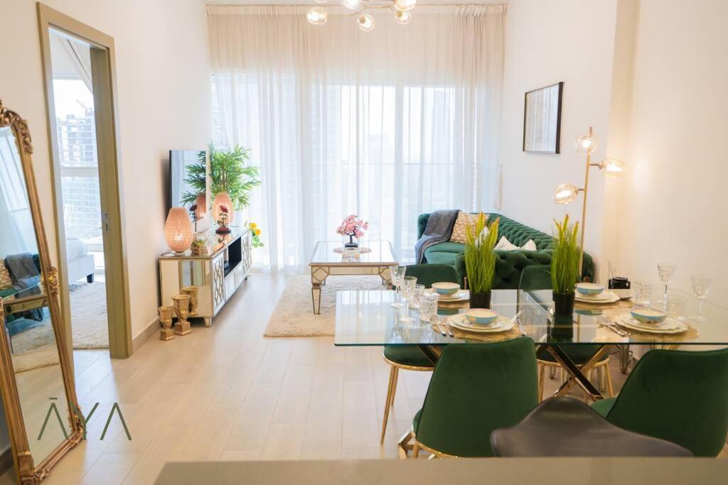 Elegant 1br Retreat With Rooftop Pool In Jvc *