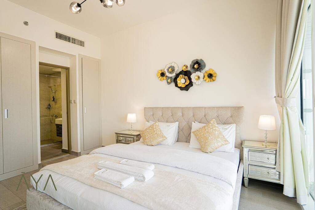 Elegant 1br Retreat With Rooftop Pool In Jvc * Dubai