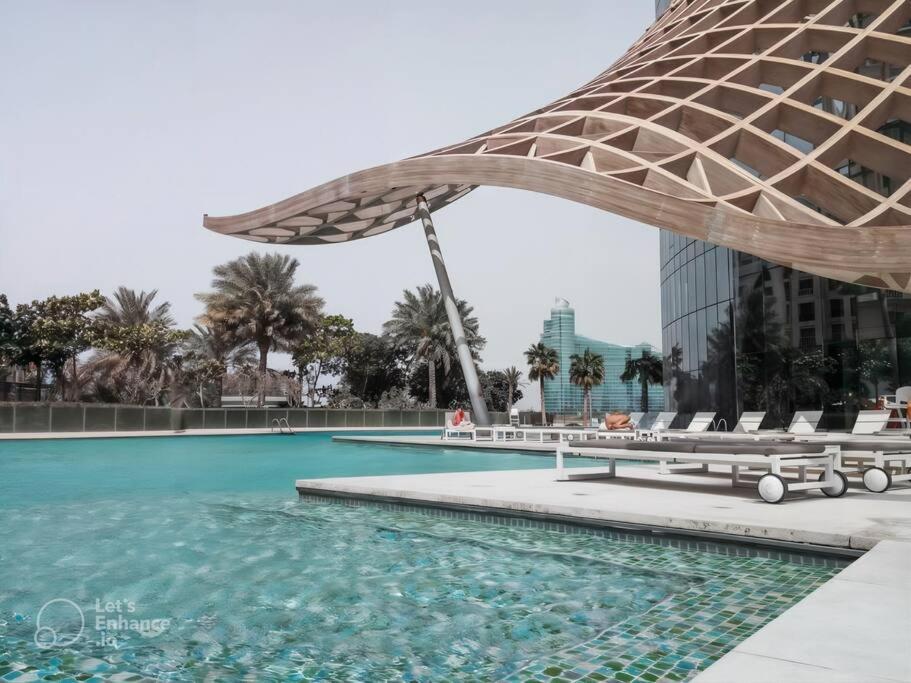 Luxury 1-br Waterfront Living Holiday home *