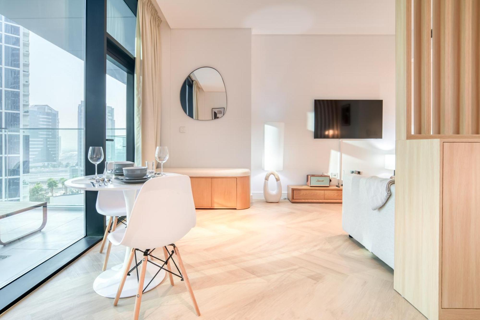 Luxury With Burj Khalifa Or Canal View In Downtown - Marquise Square Tower Apartment