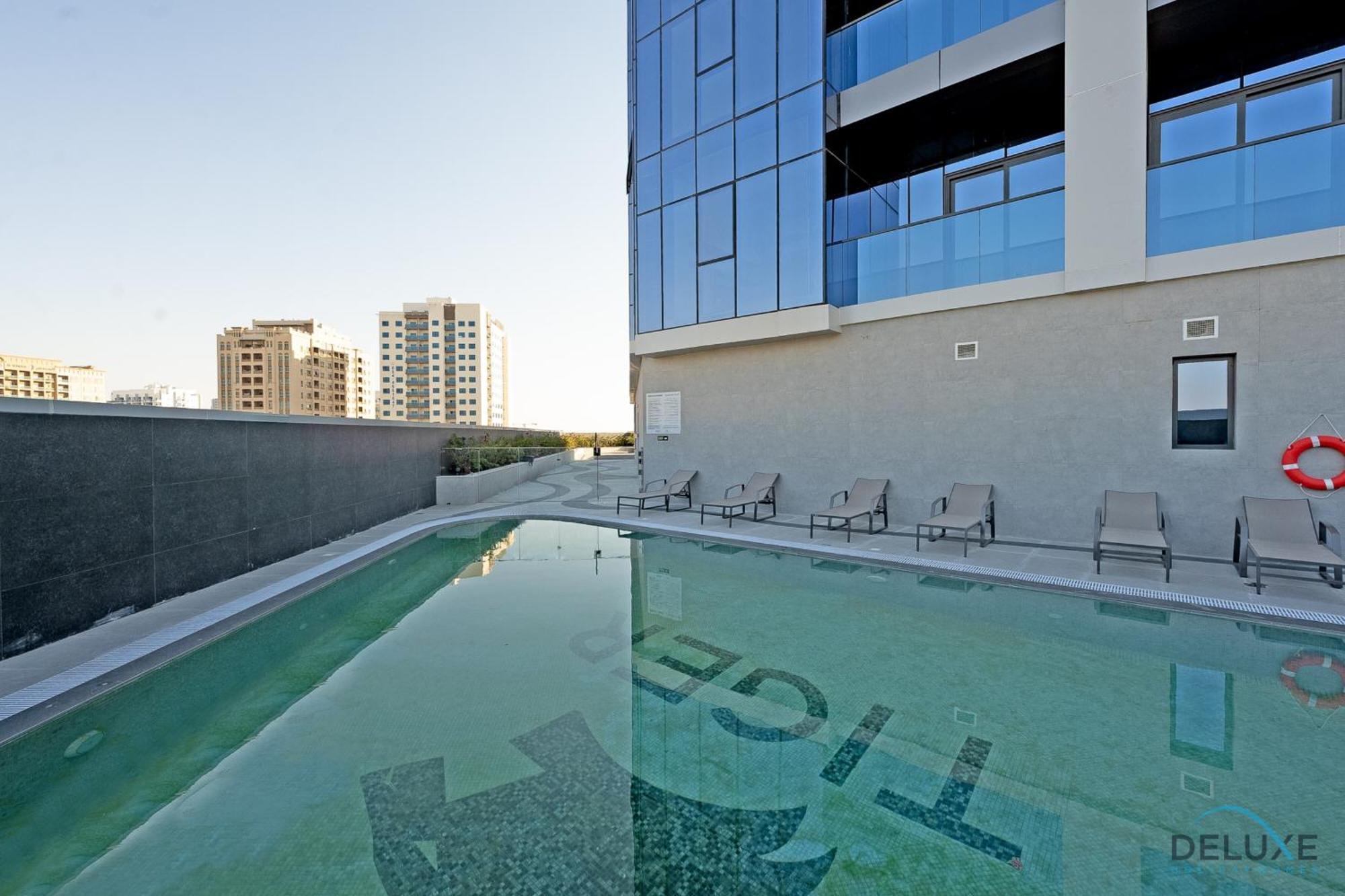 Stylish In Blue Wave Tower, Dubailand By Deluxe Homes *