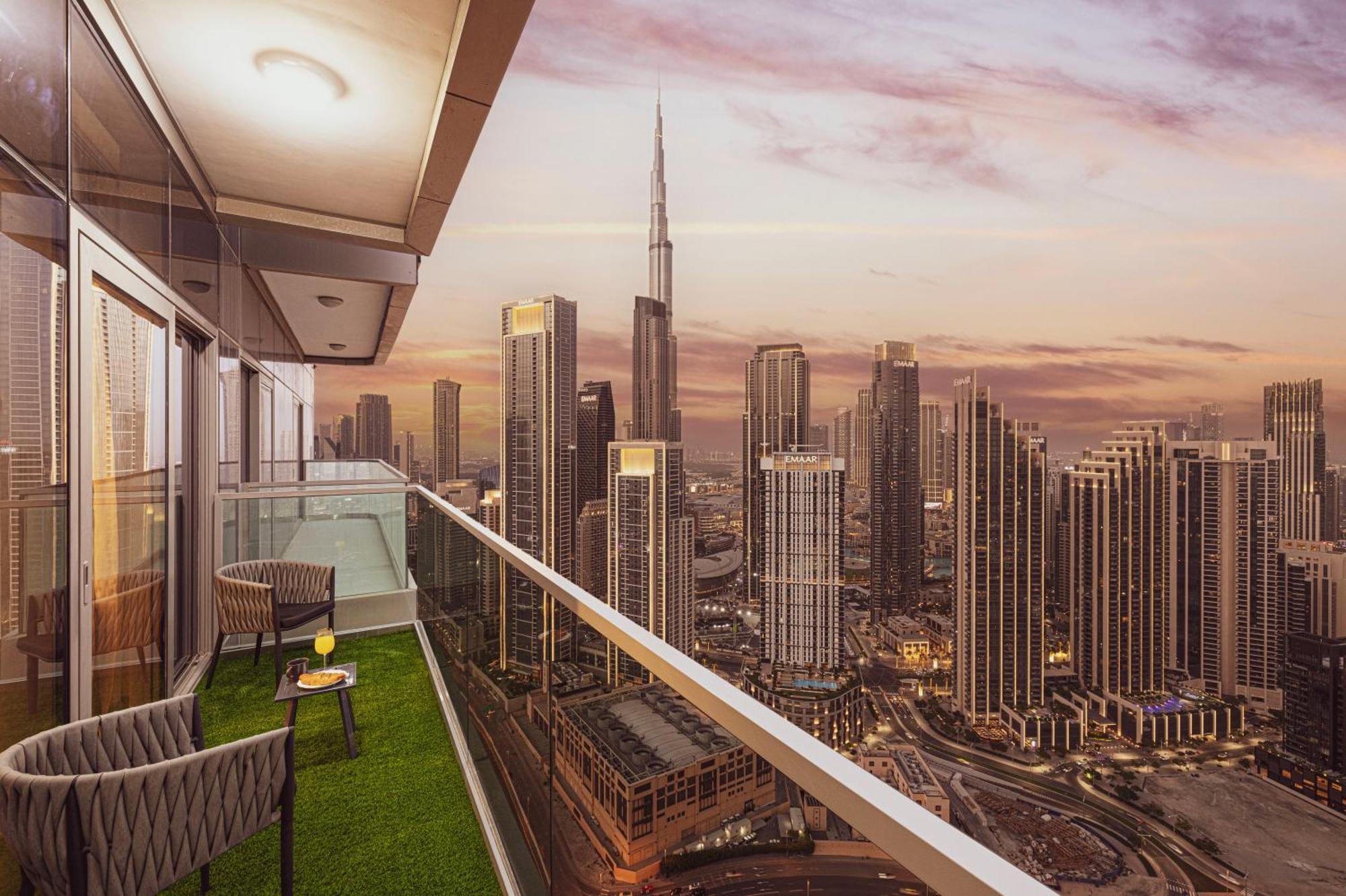 Apartment 64th Floor Highest Downtown Infinity Pool Burj Khalifa View Dubai