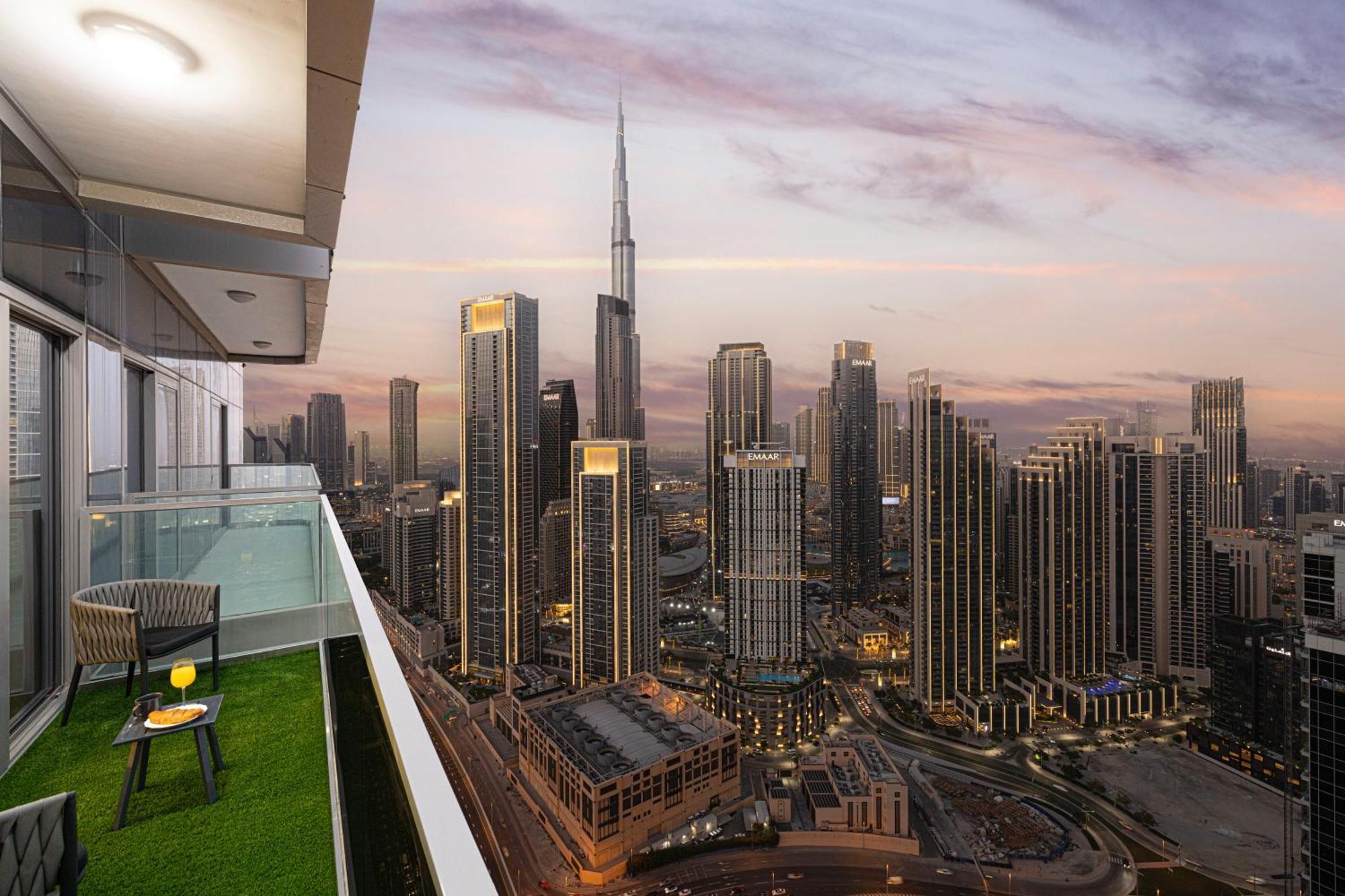 Apartment 64th Floor Highest Downtown Infinity Pool Burj Khalifa View *
