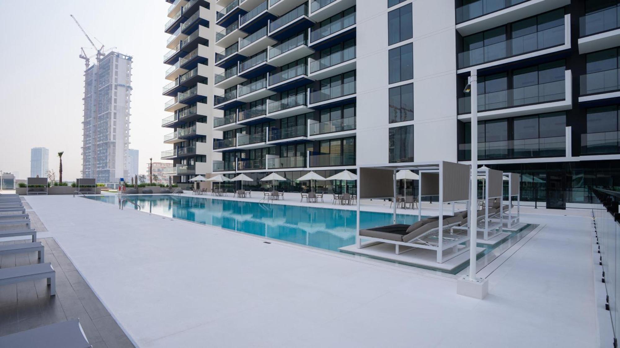 Apartment Spacious 1br With Big Balcony In Jvc Dubai