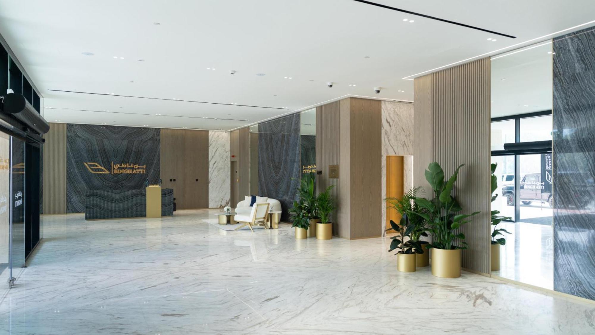 Spacious 1br With Big Balcony In Jvc * Dubai