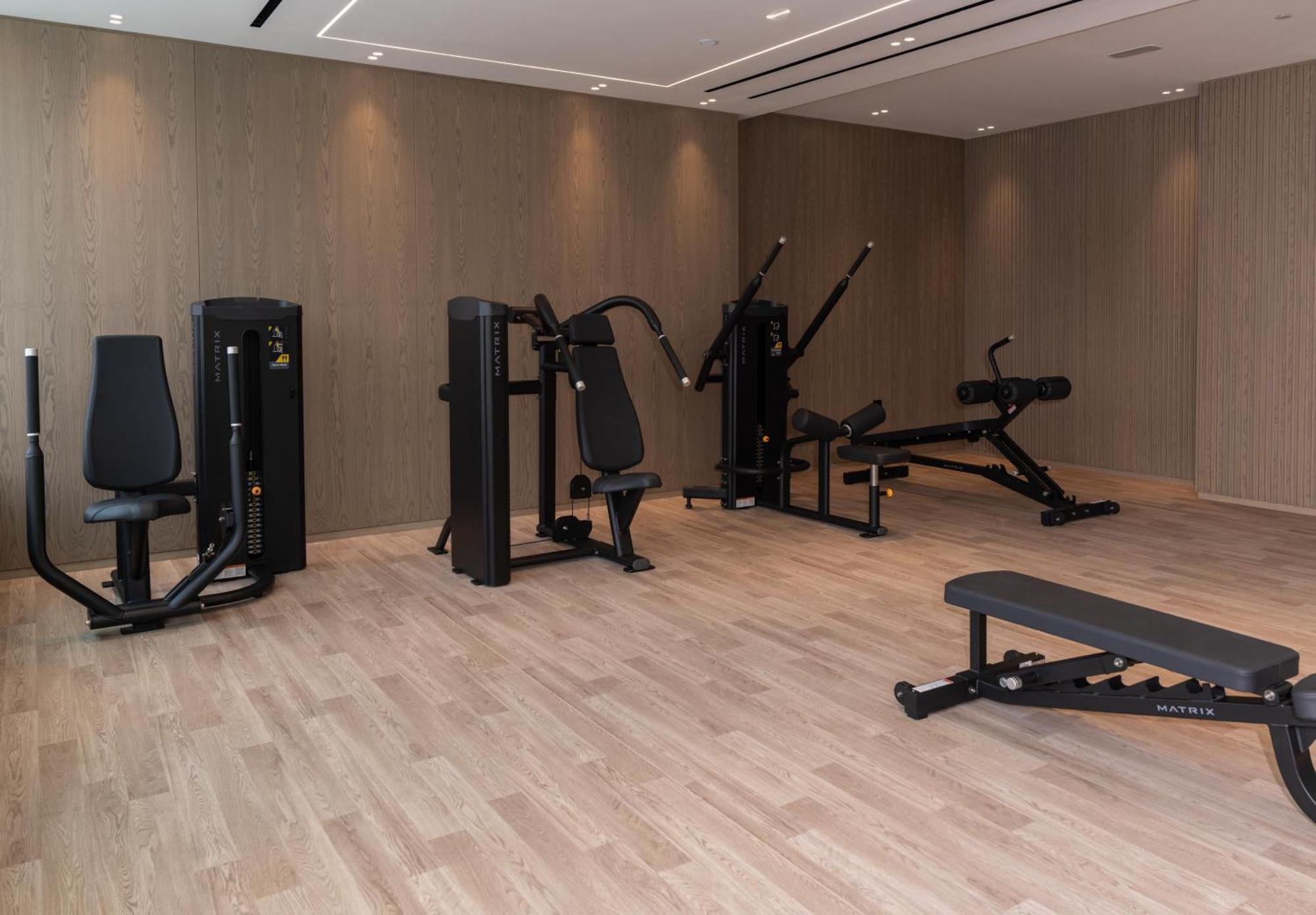 Spacious 1br With Big Balcony In Jvc * Dubai