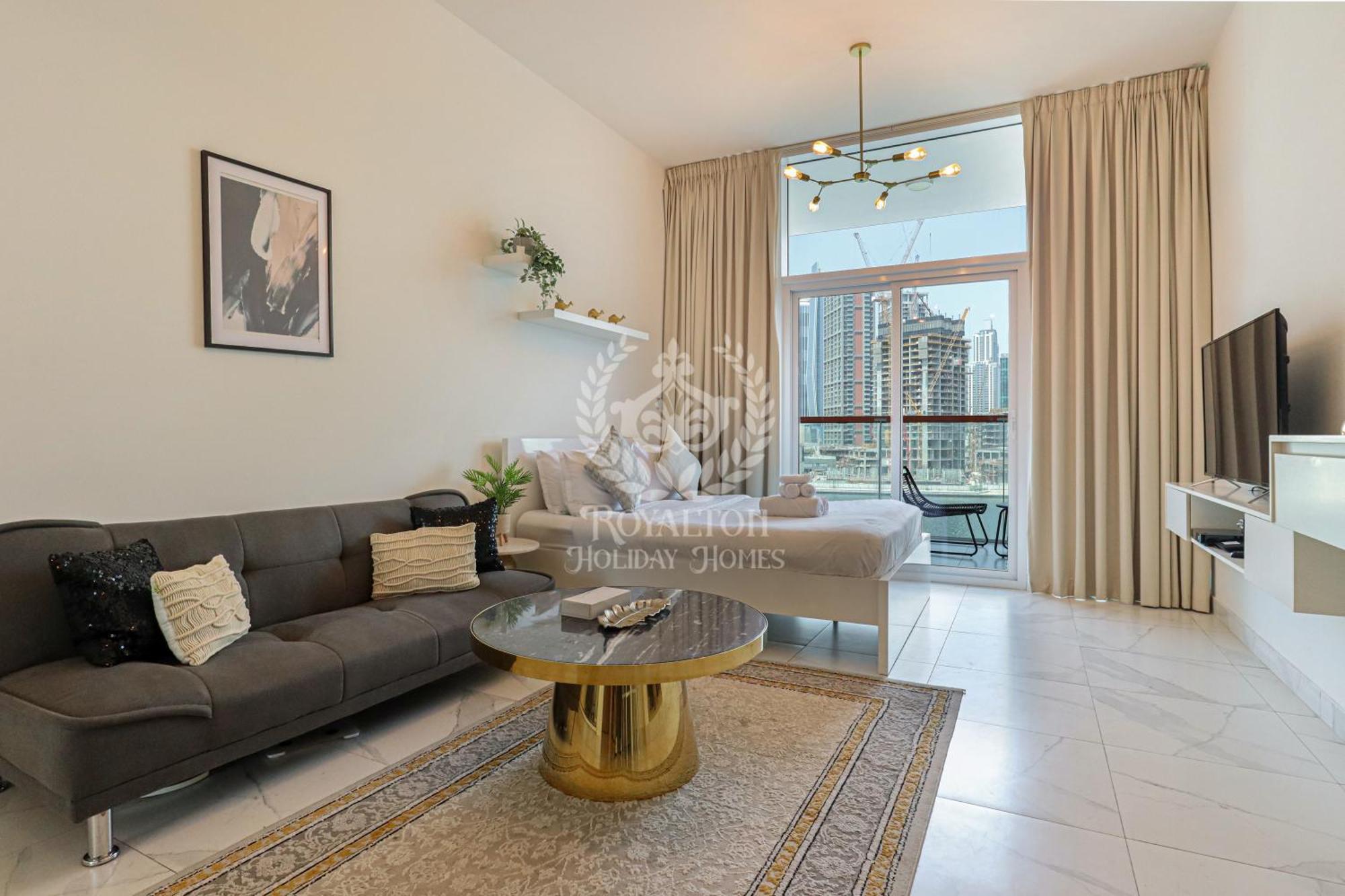 Royalton - Canal View Charm In Binghatti Millennium Apartment *
