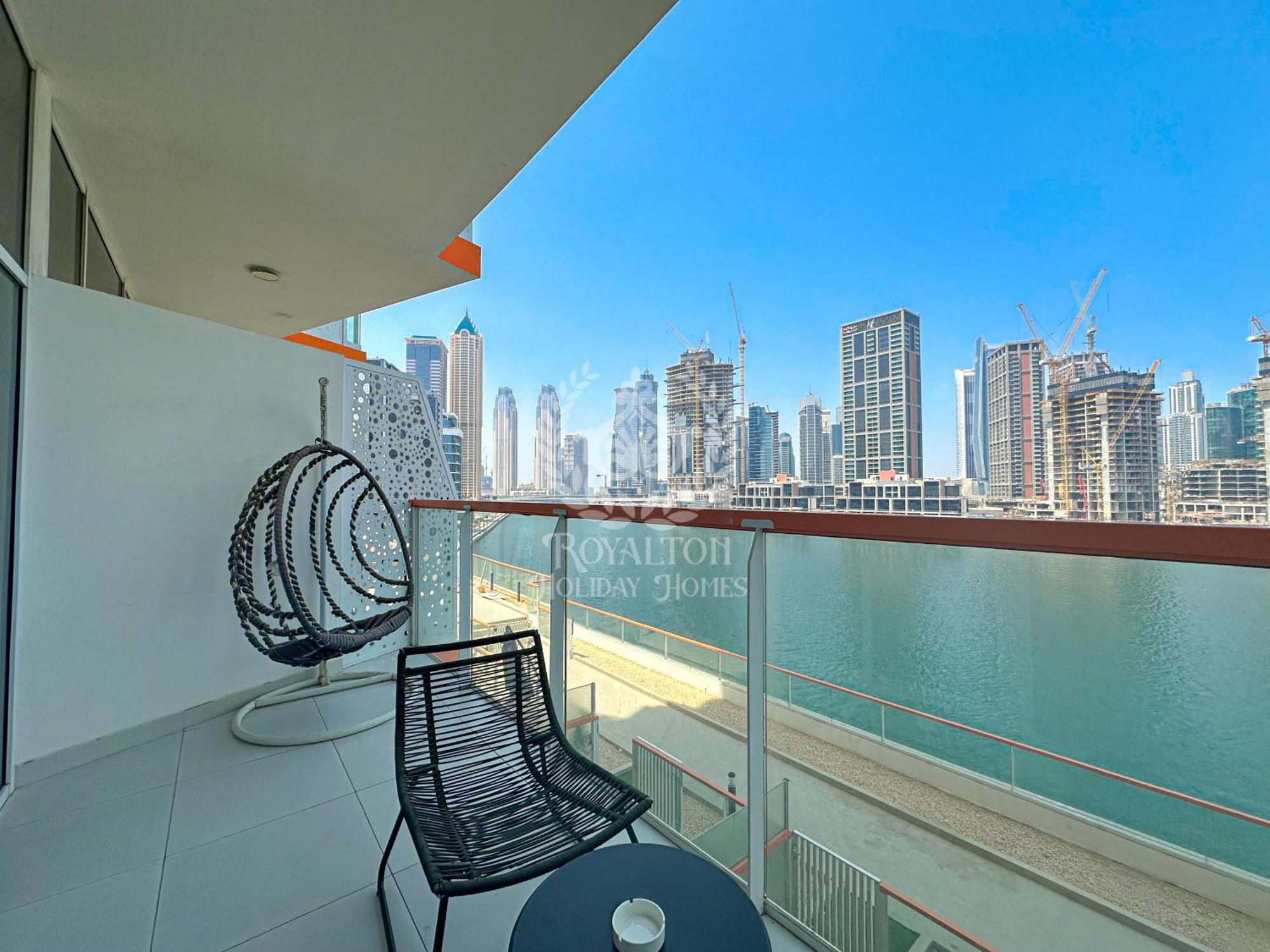 Royalton - Canal View Charm In Binghatti Millennium Apartment Dubai