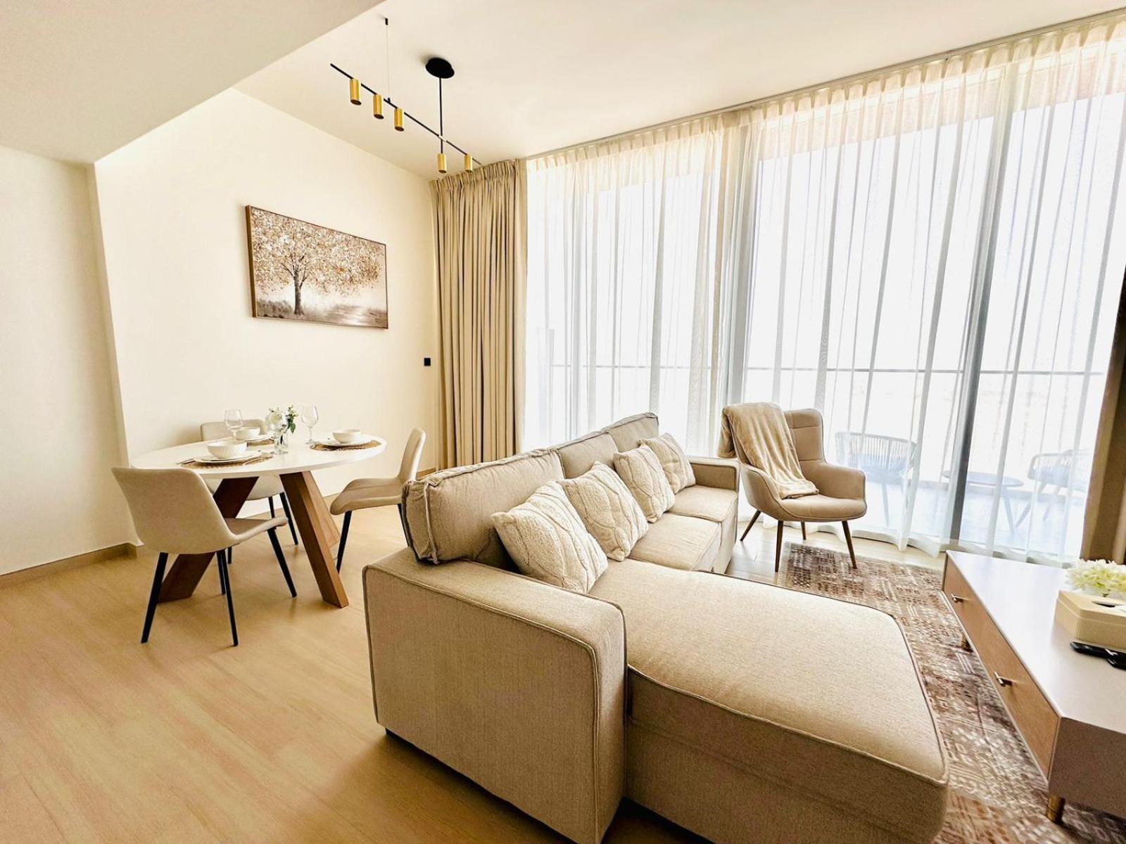 Spacious 1br With Big Balcony In Jvc Apartment Dubai