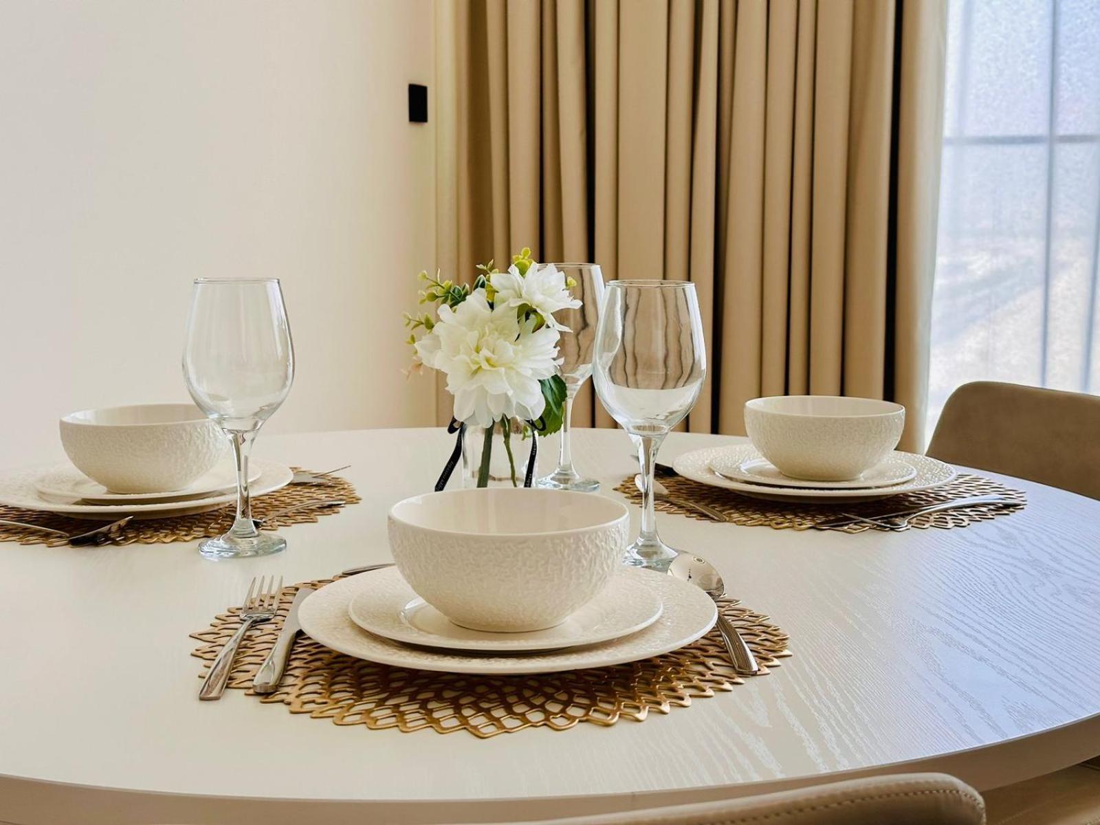 Spacious 1br With Big Balcony In Jvc Apartment *