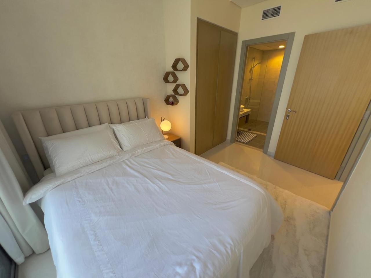 Apartment 2 Bedroom In Downtown