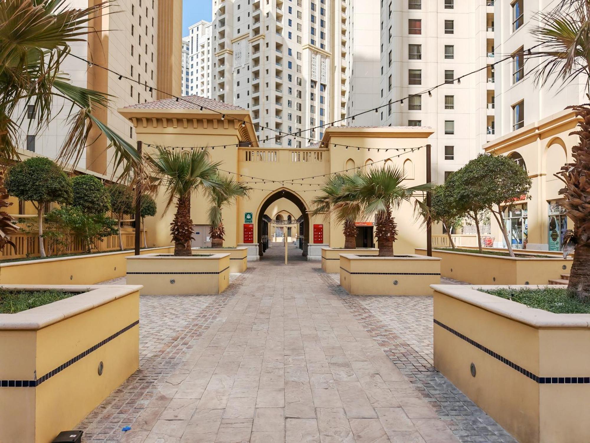 Apartment Jbr Amwaj-4 3bdr Dubai