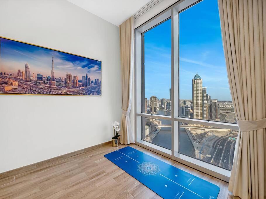 Luxury In Business Bay Water Canal View