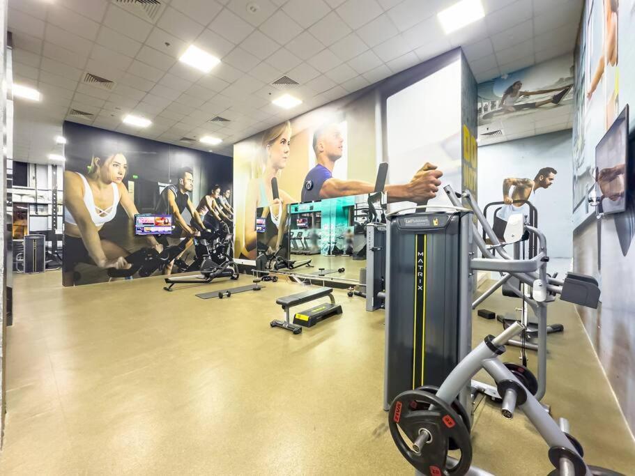 Luxury In Business Bay Water Canal View Apartment *