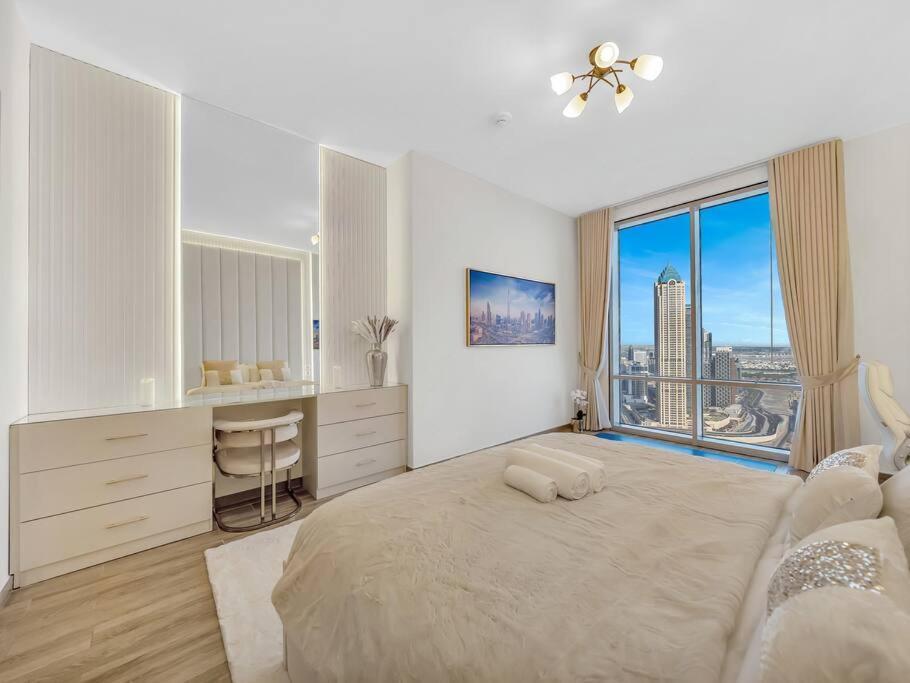 Luxury In Business Bay Water Canal View * Dubai