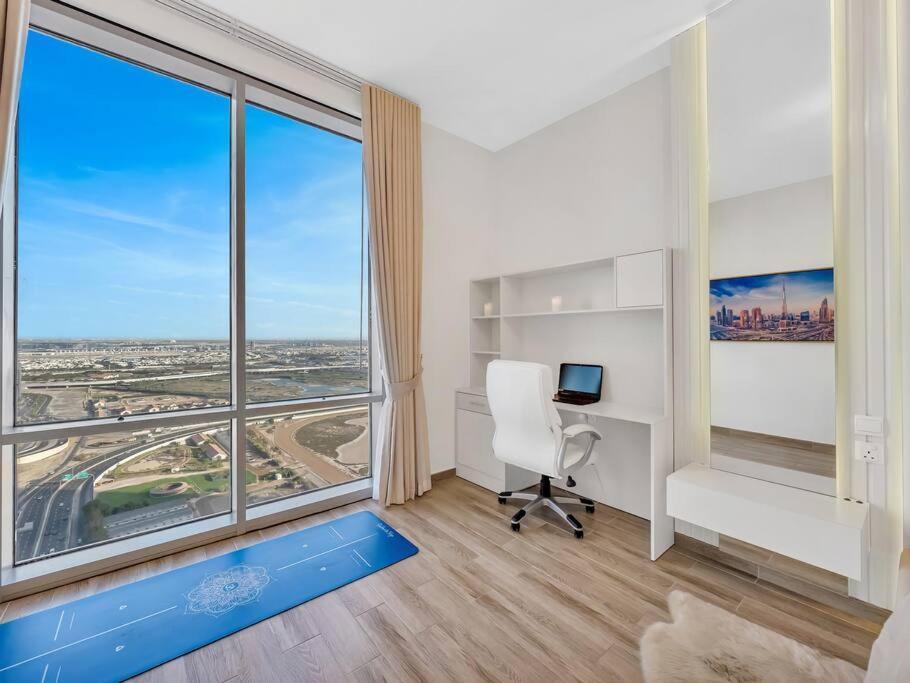 Luxury In Business Bay Water Canal View