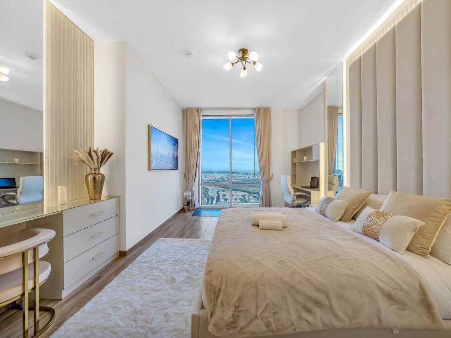 Apartment Luxury In Business Bay Water Canal View Dubai