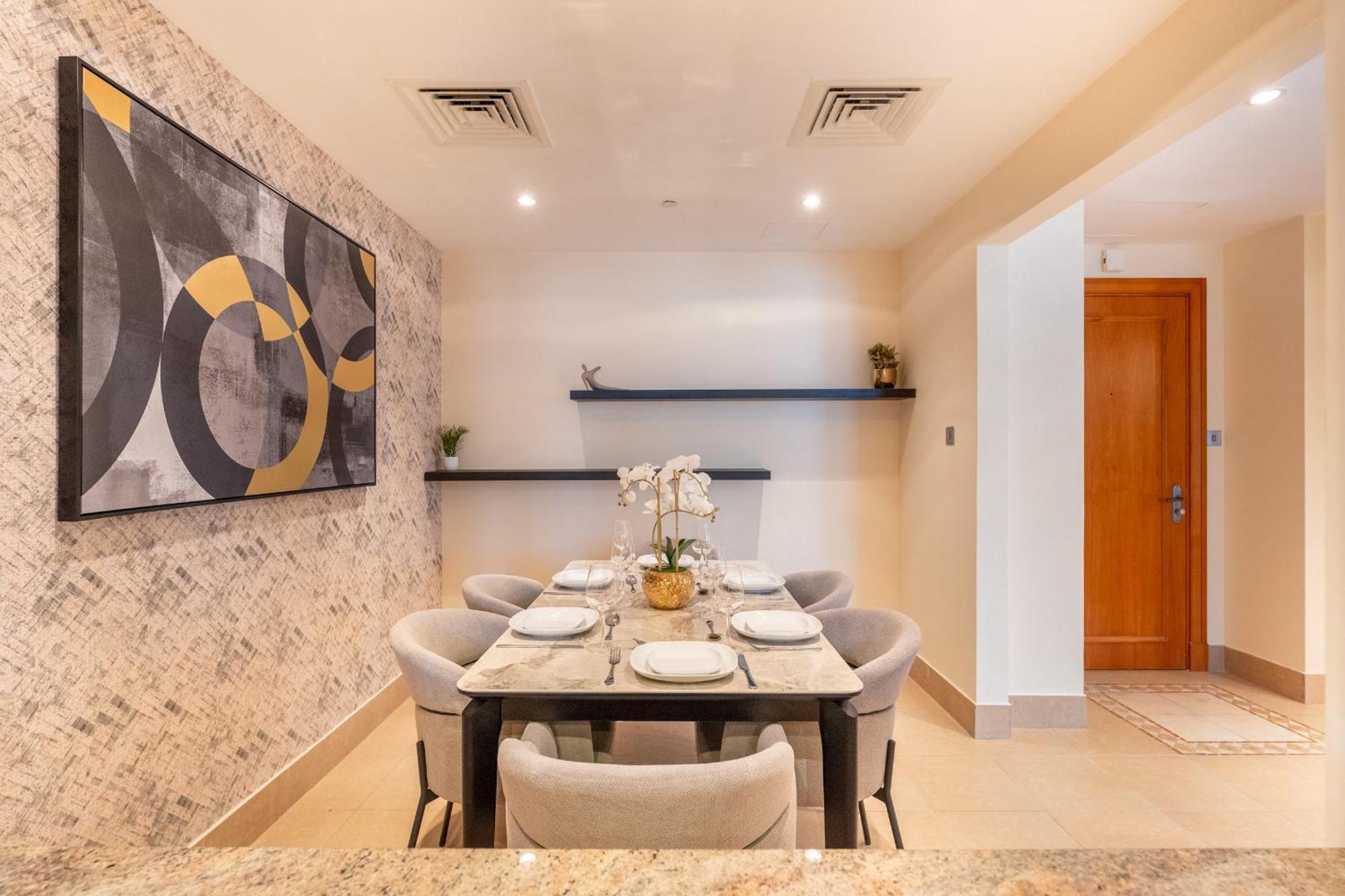 2 Bedroom In Zanzabeel 4 By Pk Holidays