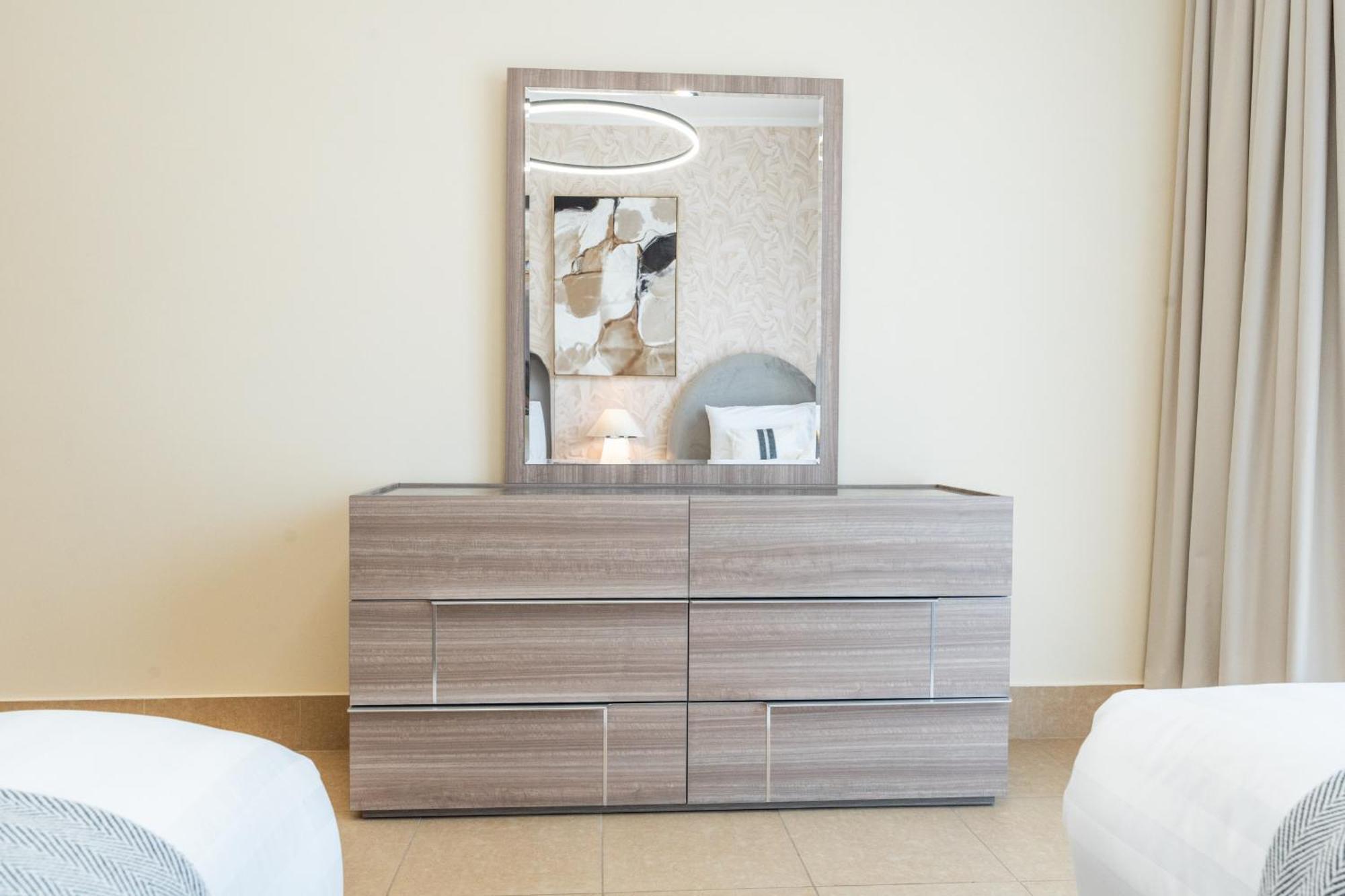 Apartment 2 Bedroom In Zanzabeel 4 By Pk Holidays