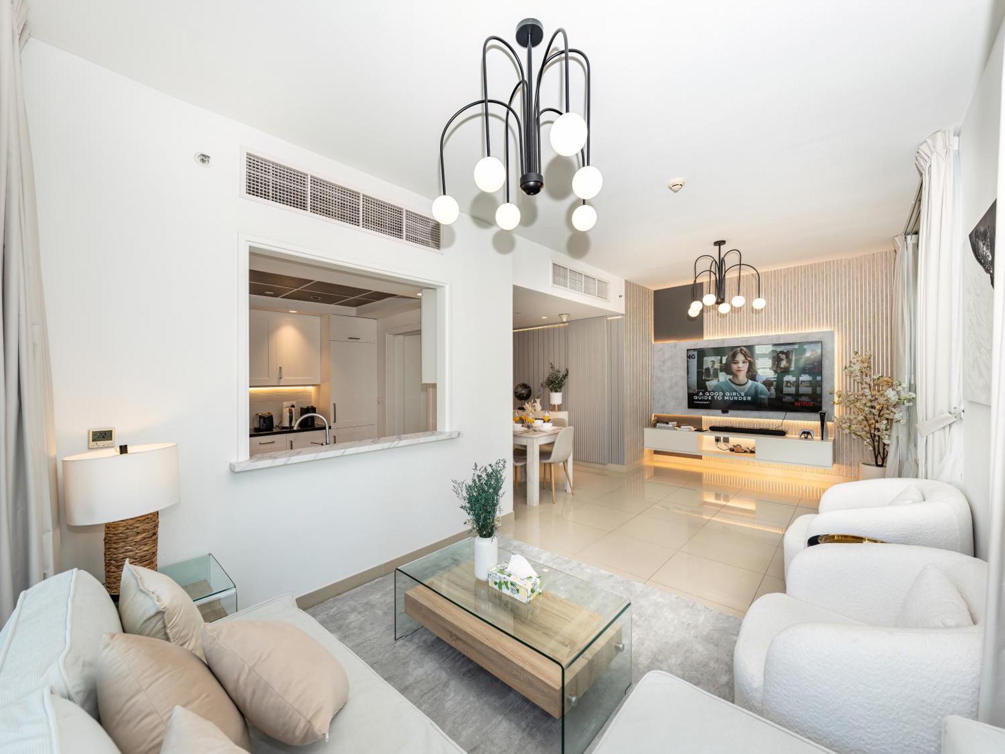 Lavish 2 Bedroom I Burj Khalifa & Fountain Views I Free Gym, Pool, Parking, Wi-fi And Ps5 I By Skyline Serenity * Dubai