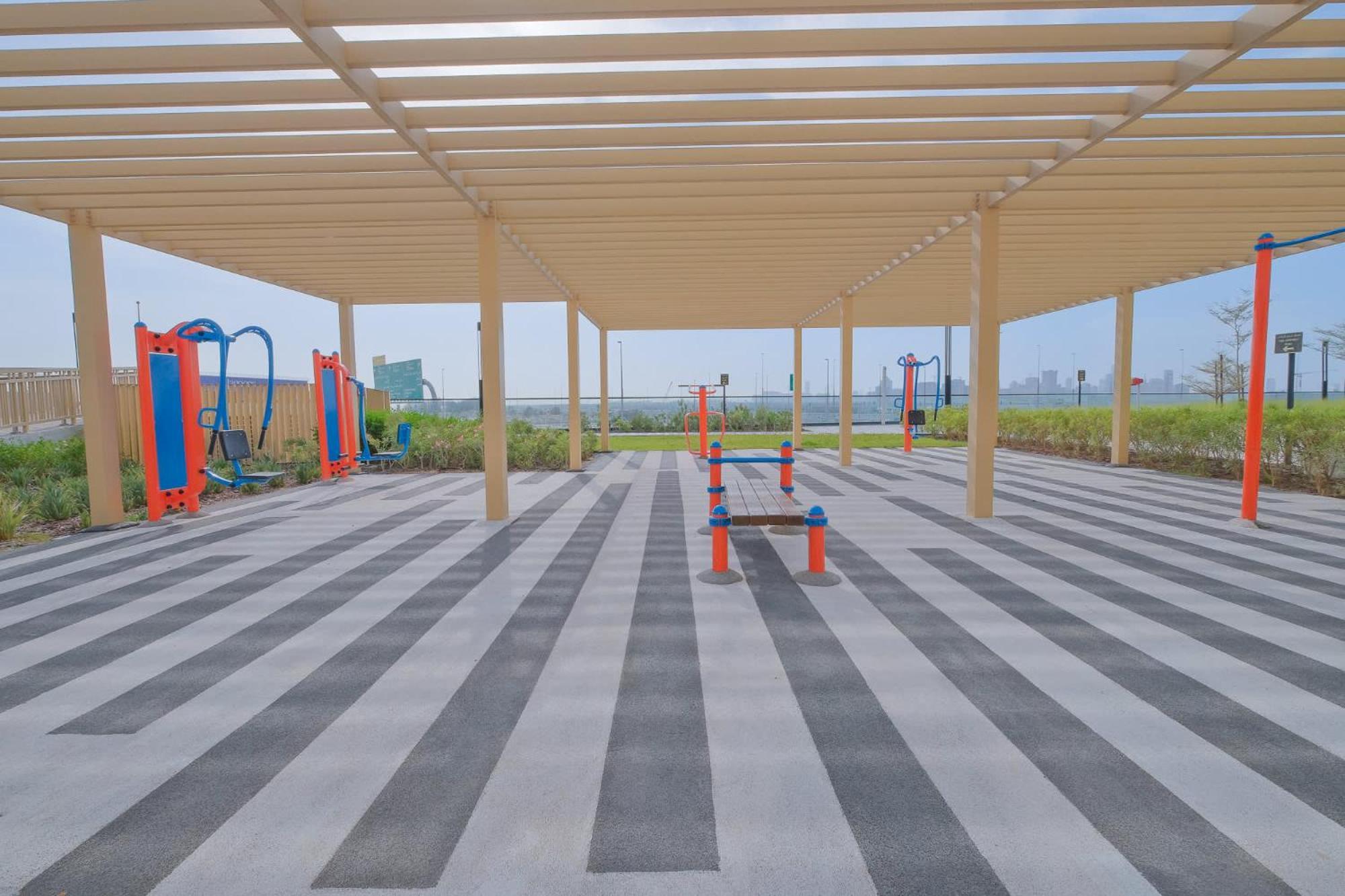 Apartment Cozy 1-bedroom At Golf In Damac Hills With Relaxing Views! *