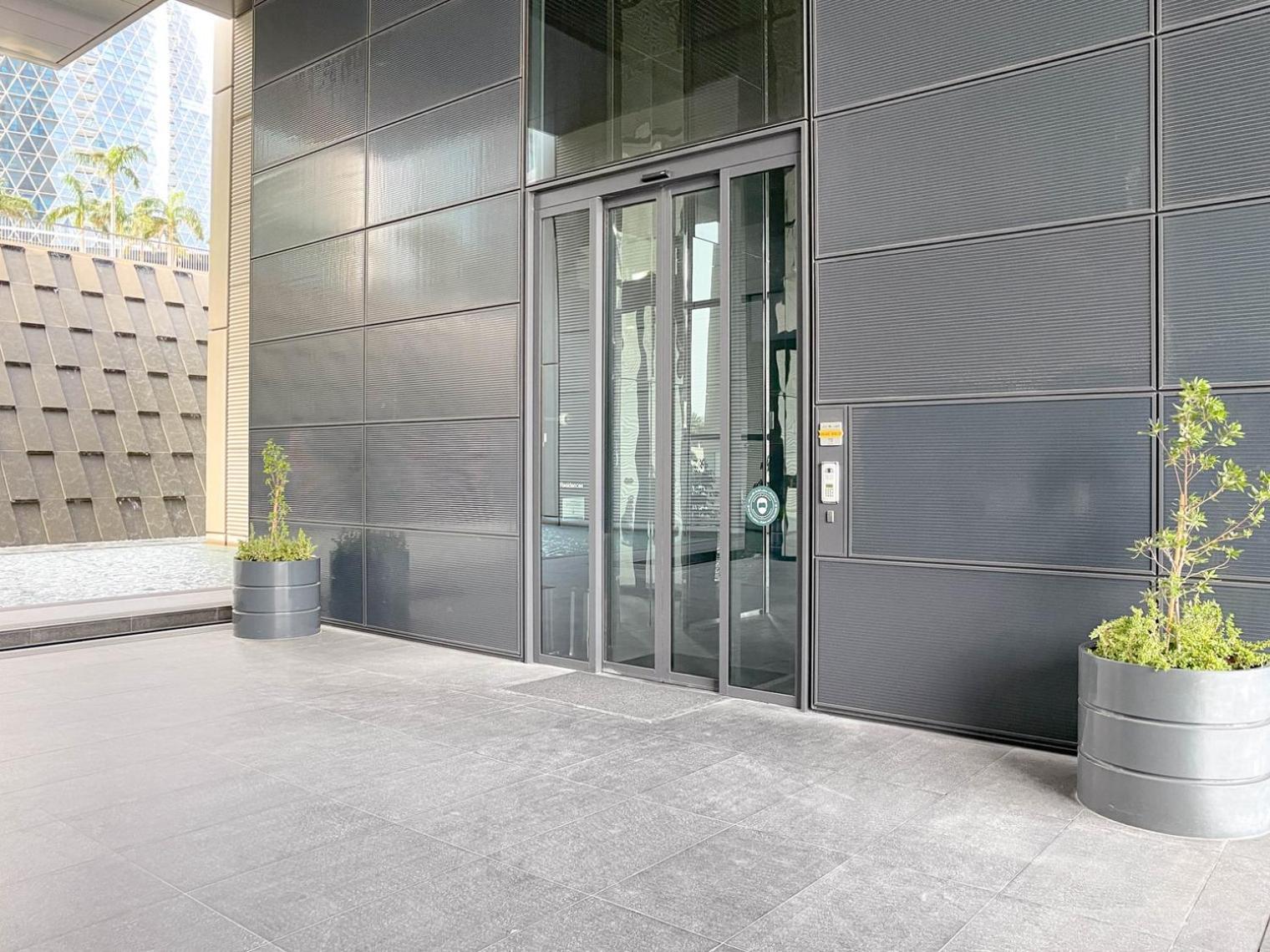 Blueground Difc View Pool Gym Dxb-279 *