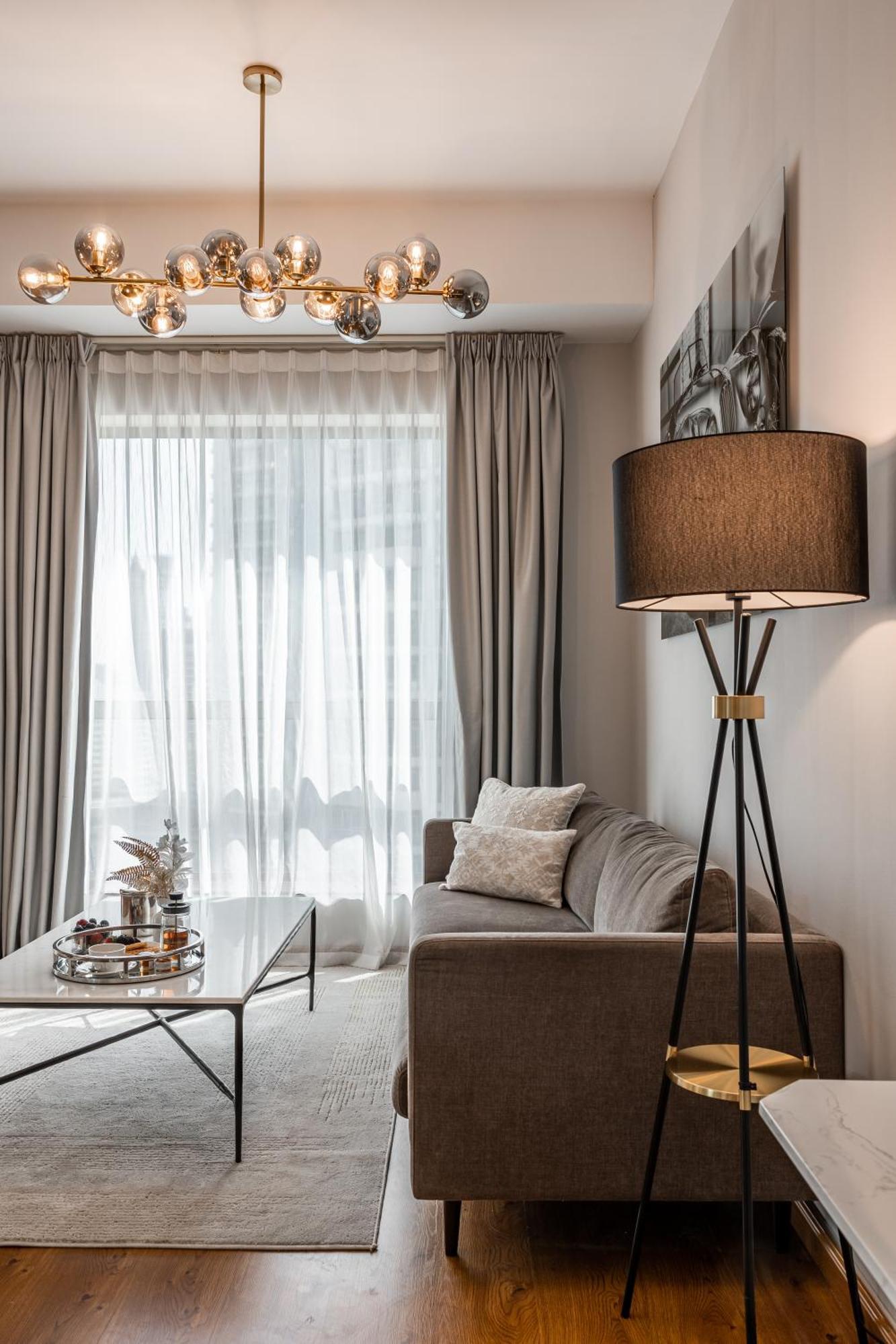Beautiful 1 Bedroom By The Apartment *