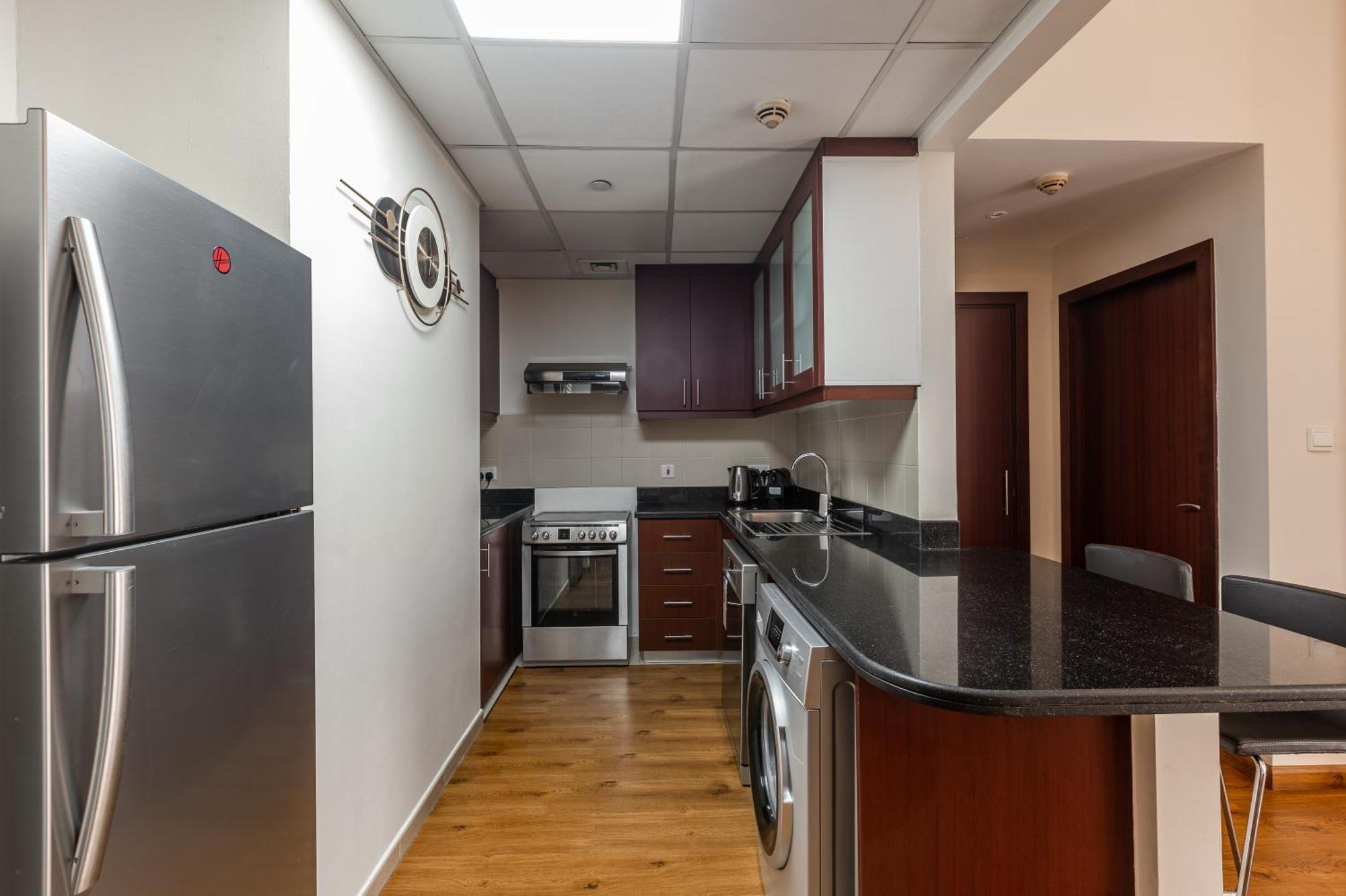 Beautiful 1 Bedroom By The *
