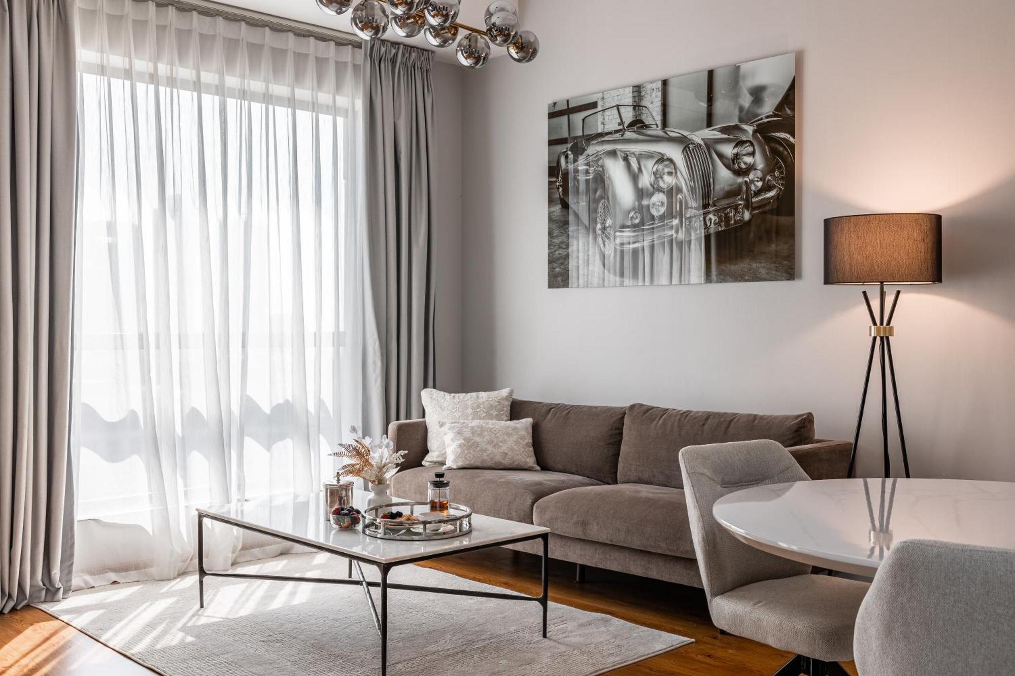 Beautiful 1 Bedroom By The Apartment
