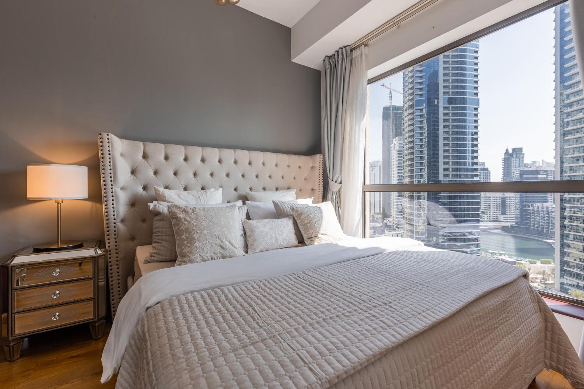Beautiful 1 Bedroom By The Apartment Dubai