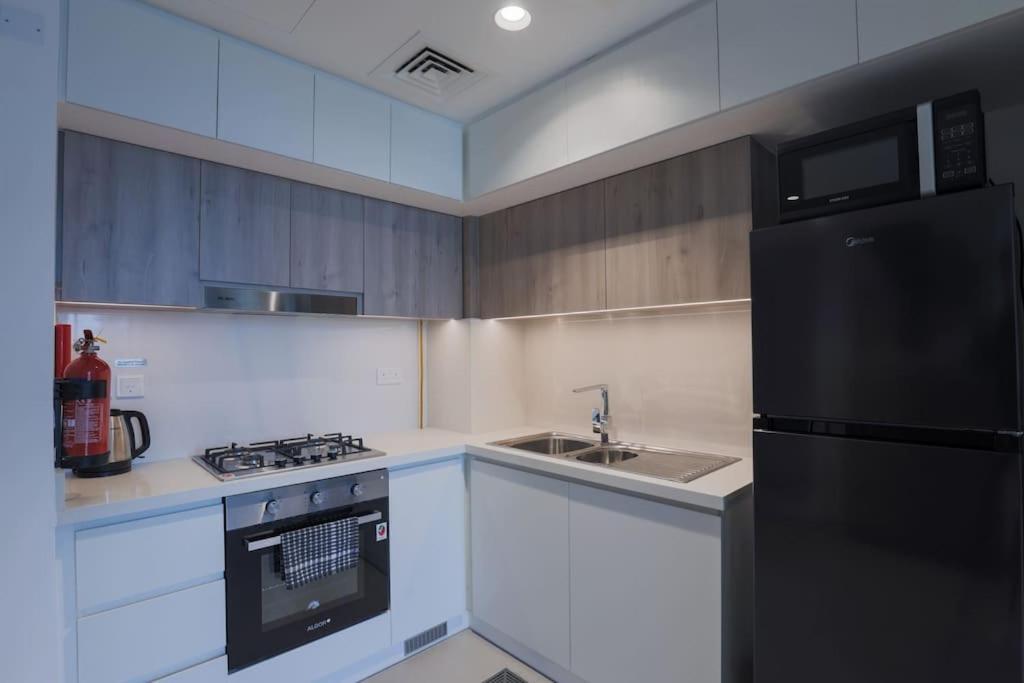 Apartment Chic 1 Bedroom In Prive Residence, Hills Dubai